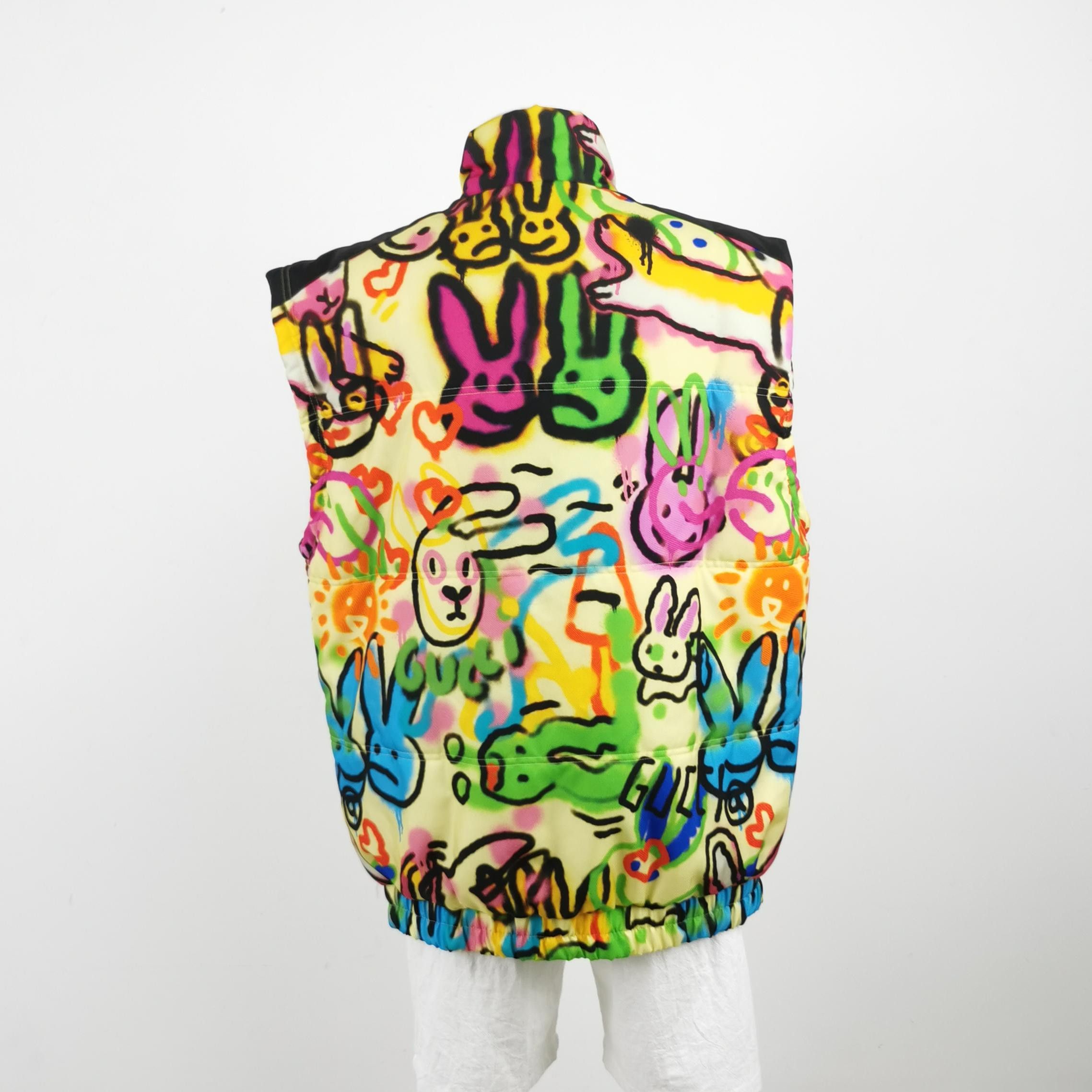 Gucci Gucci Graffiti Print Padded Vest Size 52 Size US L / EU 52-54 / 3 - 3 Thumbnail