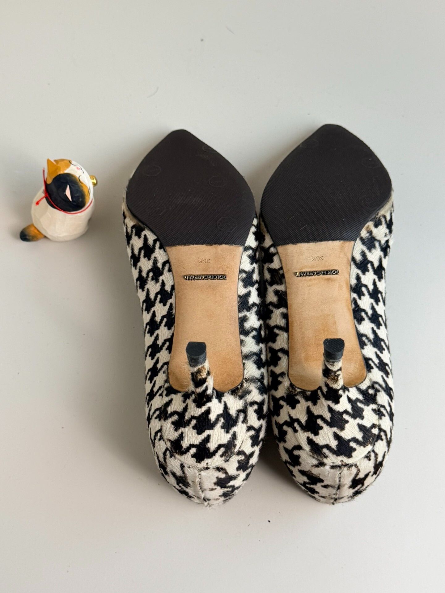Dolce & Gabbana Dolce & Gabbana Lowtop Sneakers us_6-5 Women Size US 6.5 / IT 36.5 - 6 Thumbnail