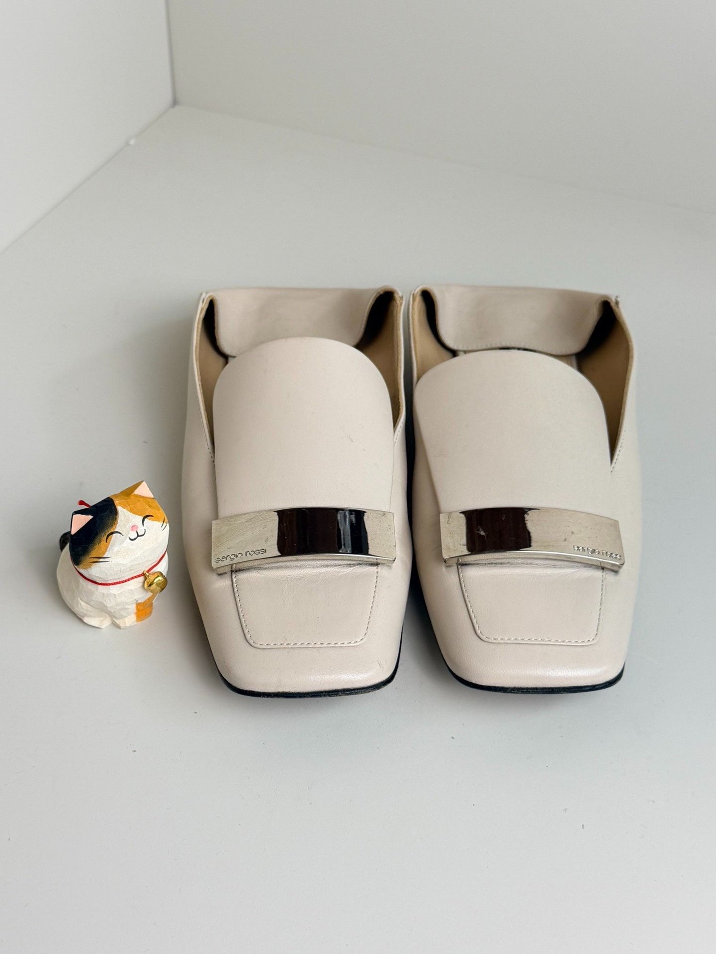 Sergio Rossi Sergio Rossi Leather Lowtop Sneakers us_5-5 Women Size US 5.5 / IT 35.5 - 2 Thumbnail