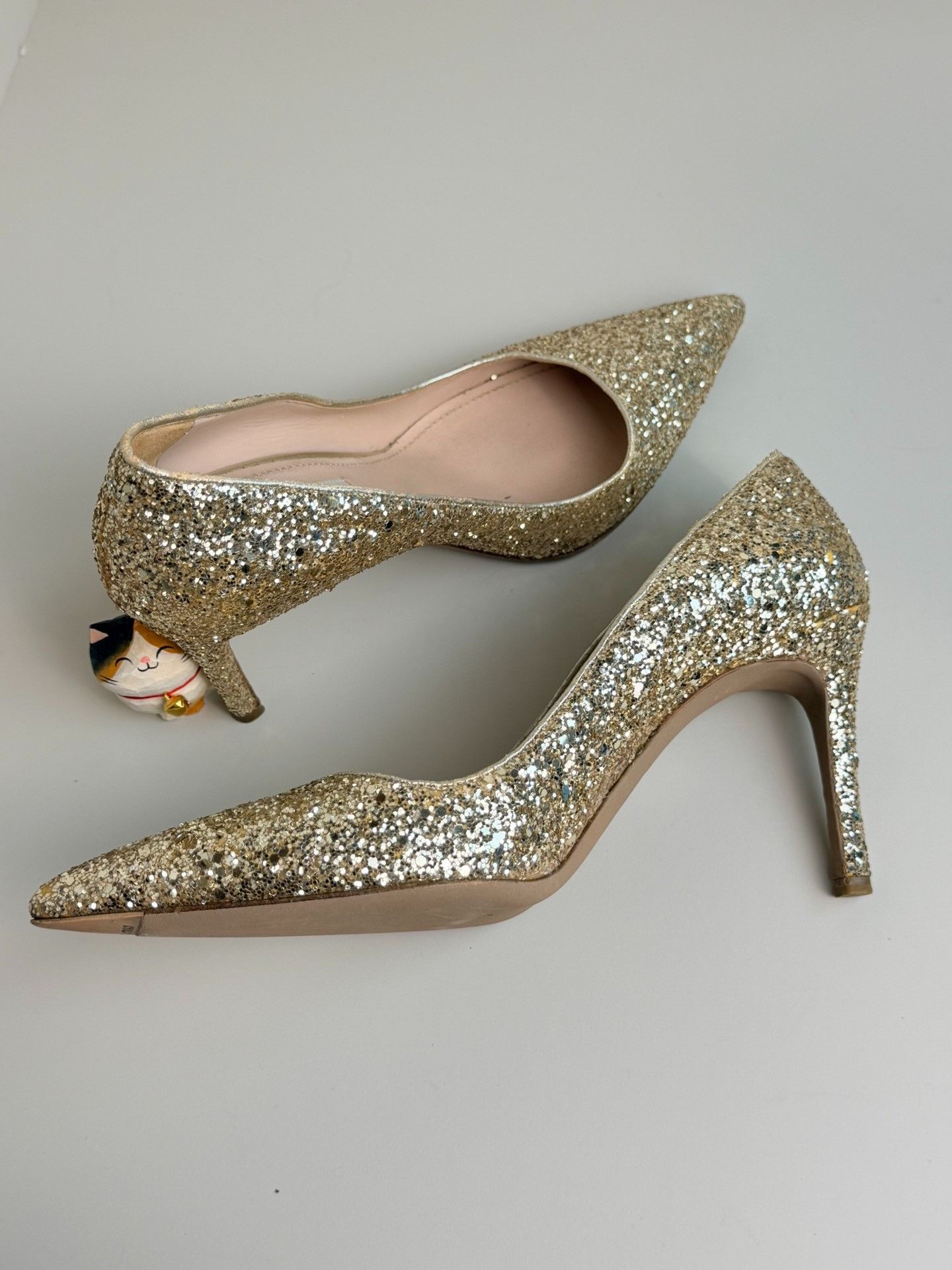 Miu Miu Miu Miu Gold Lowtop Sneakers us_5 Women Size US 5 / IT 35 - 5 Thumbnail