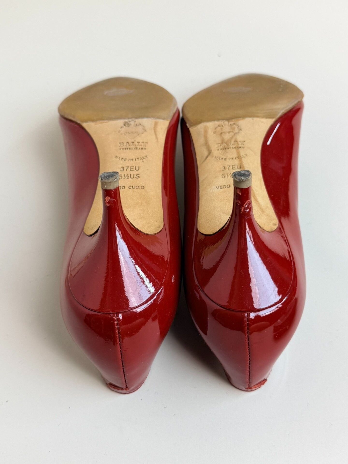 Bally Bally Red Lowtop Sneakers us_7 Women Size US 7 / IT 37 - 3 Thumbnail