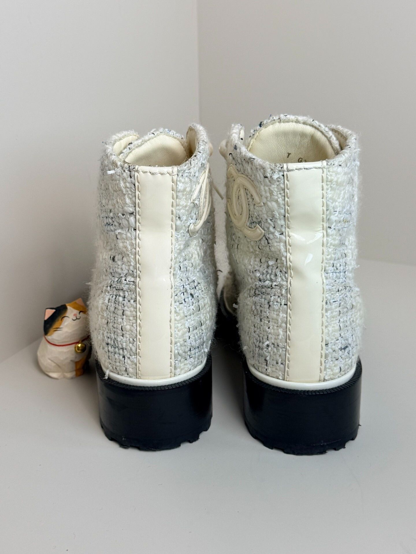 Chanel Chanel Boots us_7 Women Size US 7 / IT 37 - 4 Thumbnail