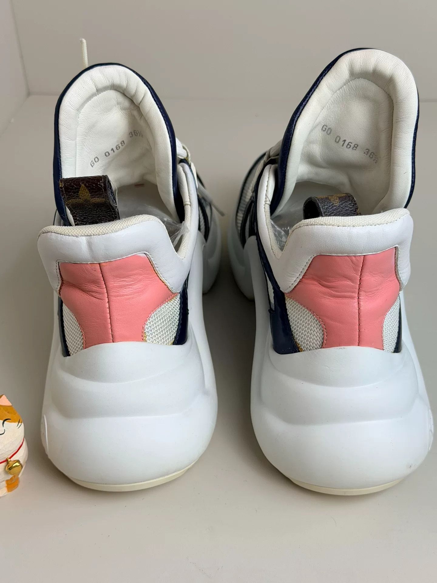 Louis Vuitton Louis Vuitton Multi Lowtop Sneakers us_6-5 Women Size US 6.5 / IT 36.5 - 4 Thumbnail