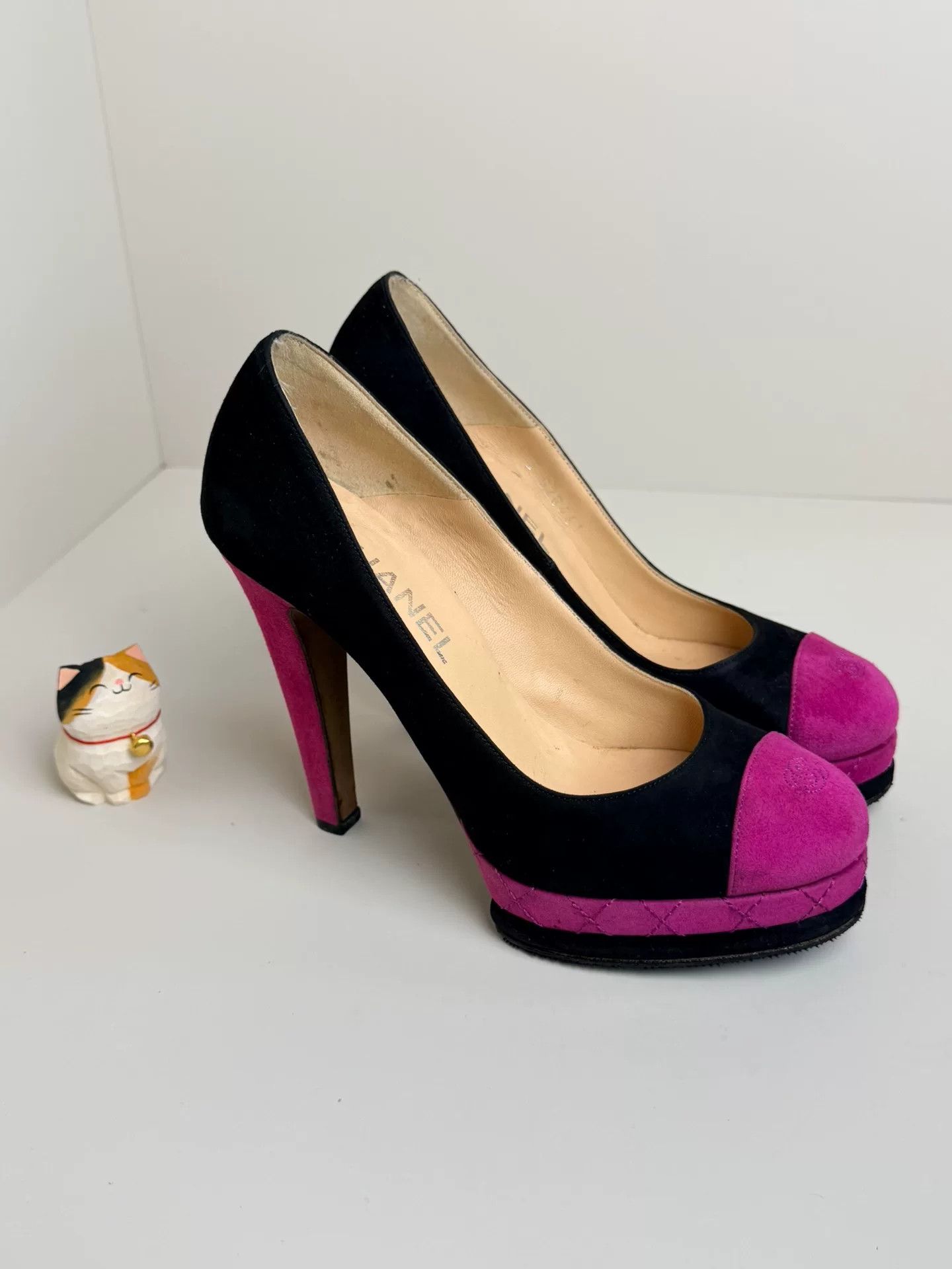 Chanel Chanel Waterproof Multi Lowtop Sneakers us_6-5 Women Size US 6.5 / IT 36.5 - 2 Thumbnail