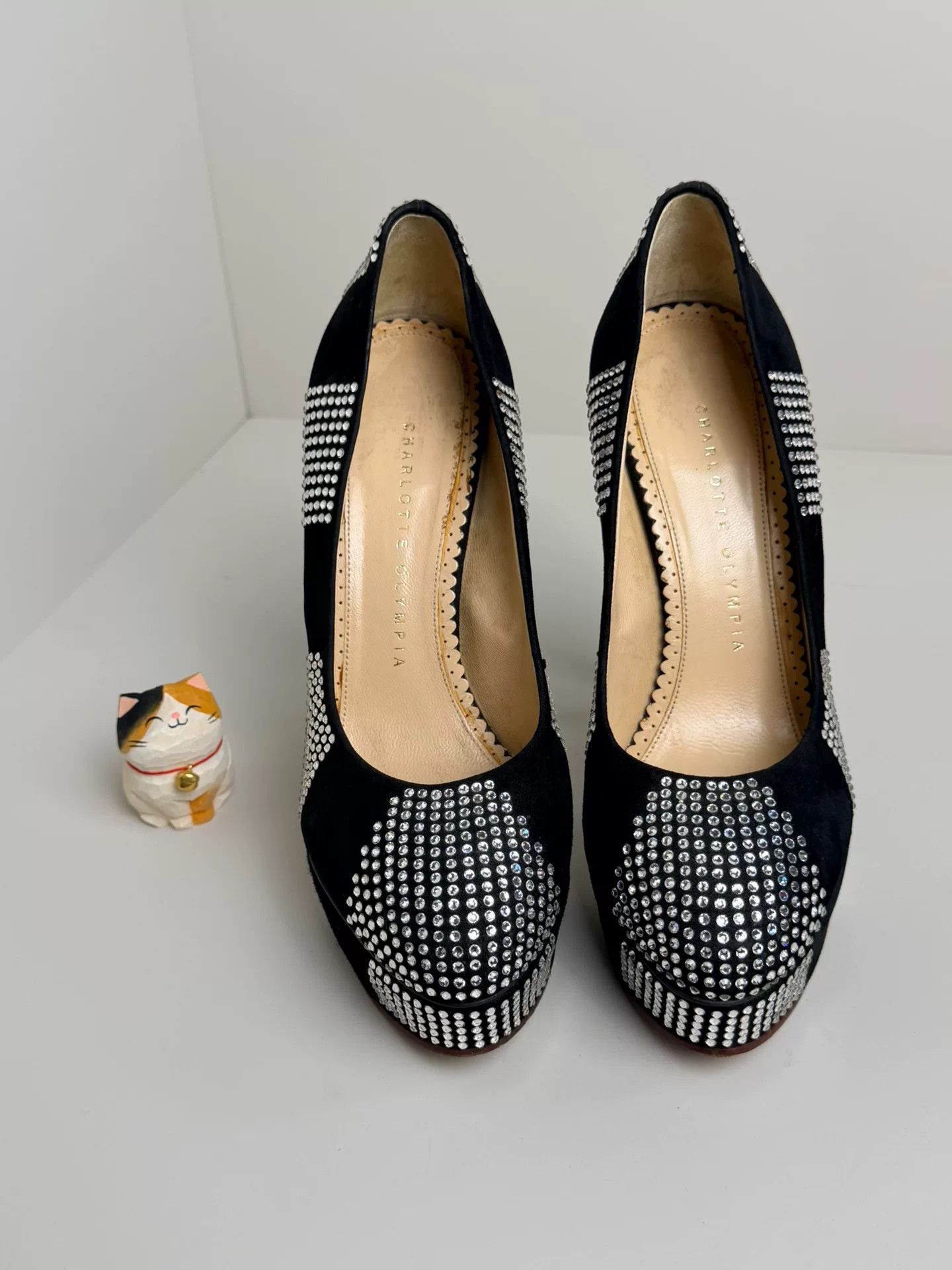 Charlotte Olympia Charlotte Olympia Waterproof Lowtop Sneakers us_7 Women Size US 7 / IT 37 - 2 Thumbnail
