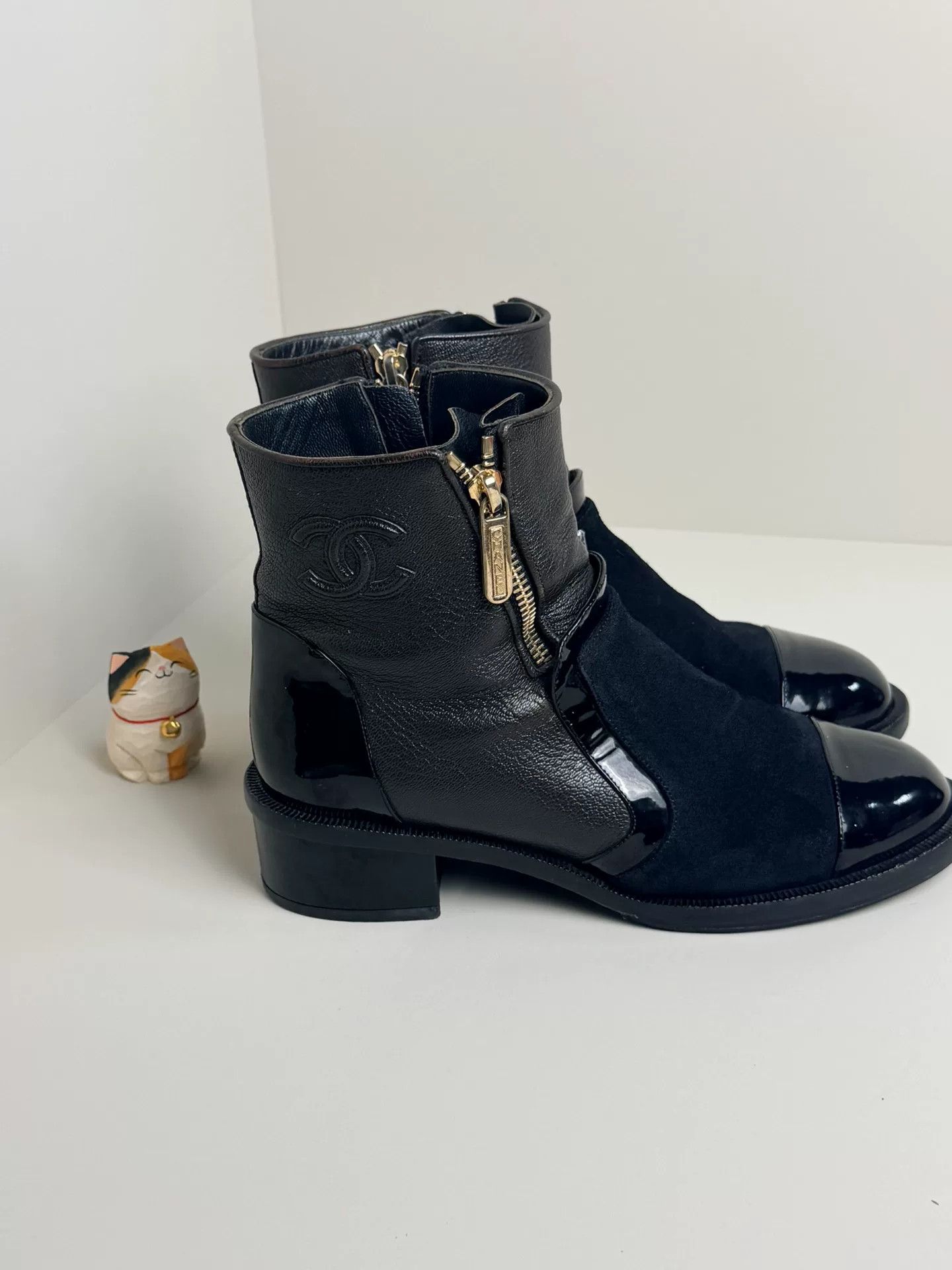 Chanel Chanel Patchwork Black Boots us_5-5 Women Size US 5.5 / IT 35.5 - 2 Thumbnail