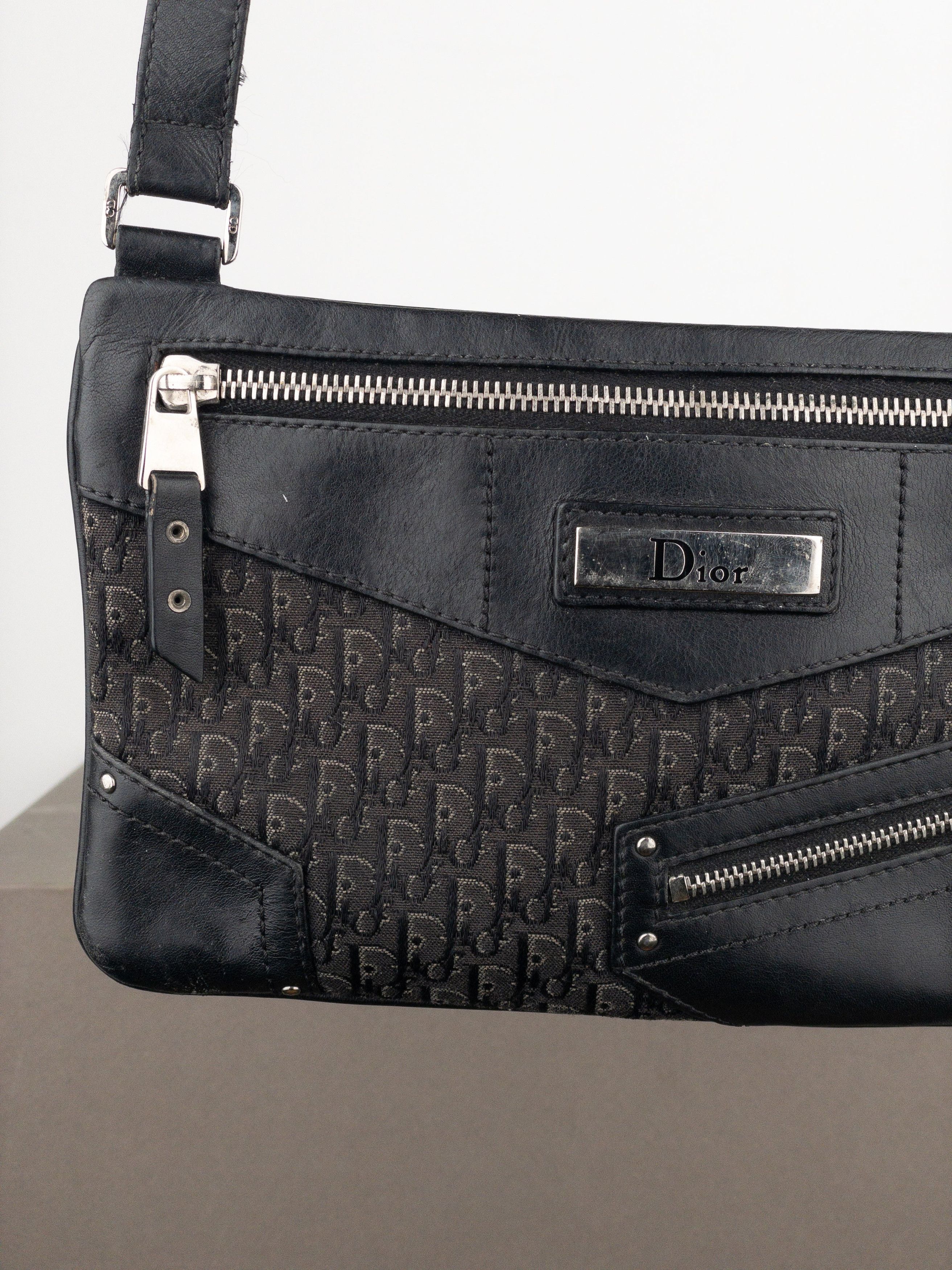 Dior by Galliano SS02 ‘Street Chic’ issimo Monogram Trotter Cross Size ONE SIZE - 6 Thumbnail