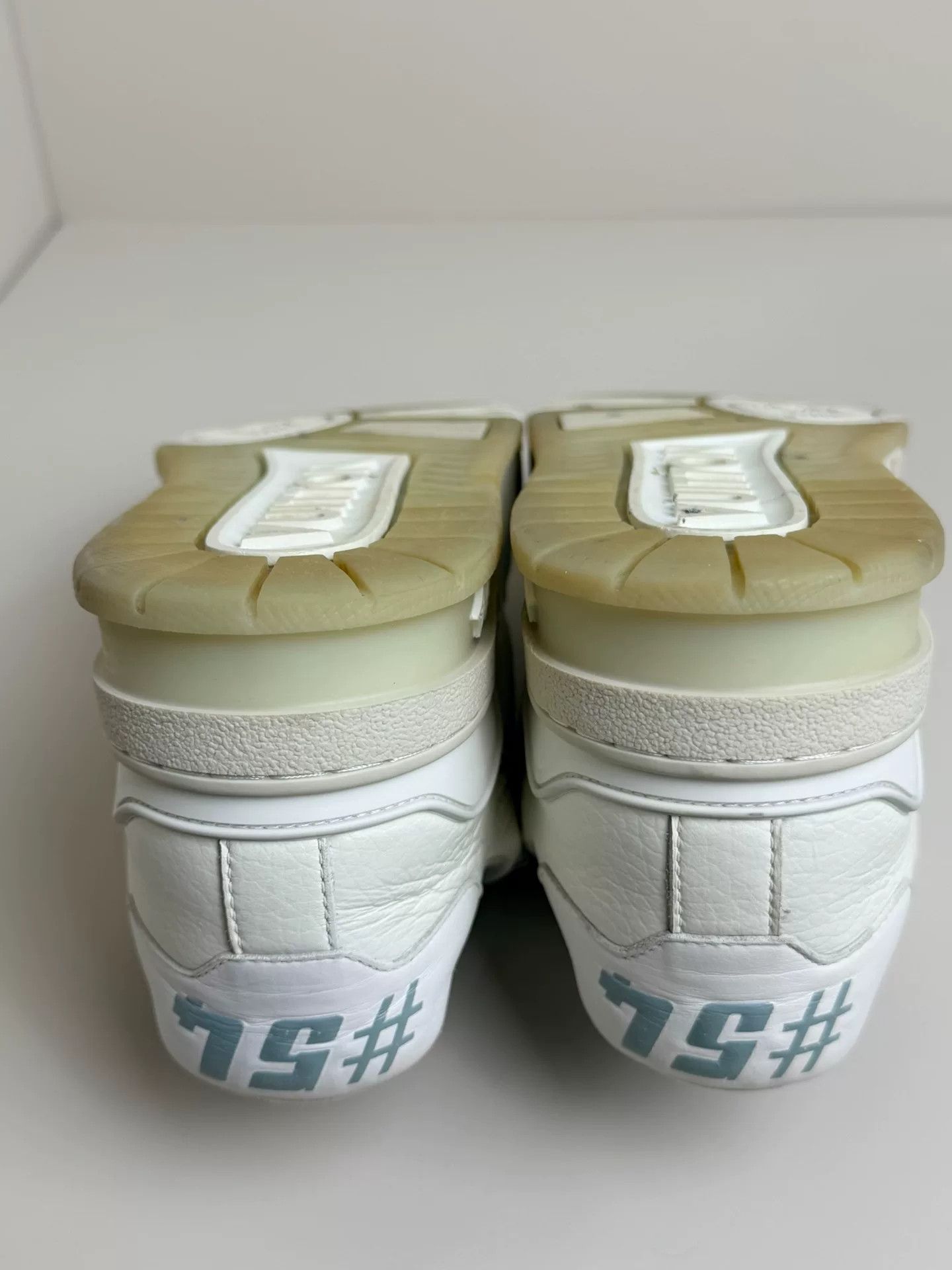 Louis Vuitton Louis Vuitton Training White Lowtop Sneakers 6.5 Men Size US 6.5 / EU 39-40 - 6 Thumbnail