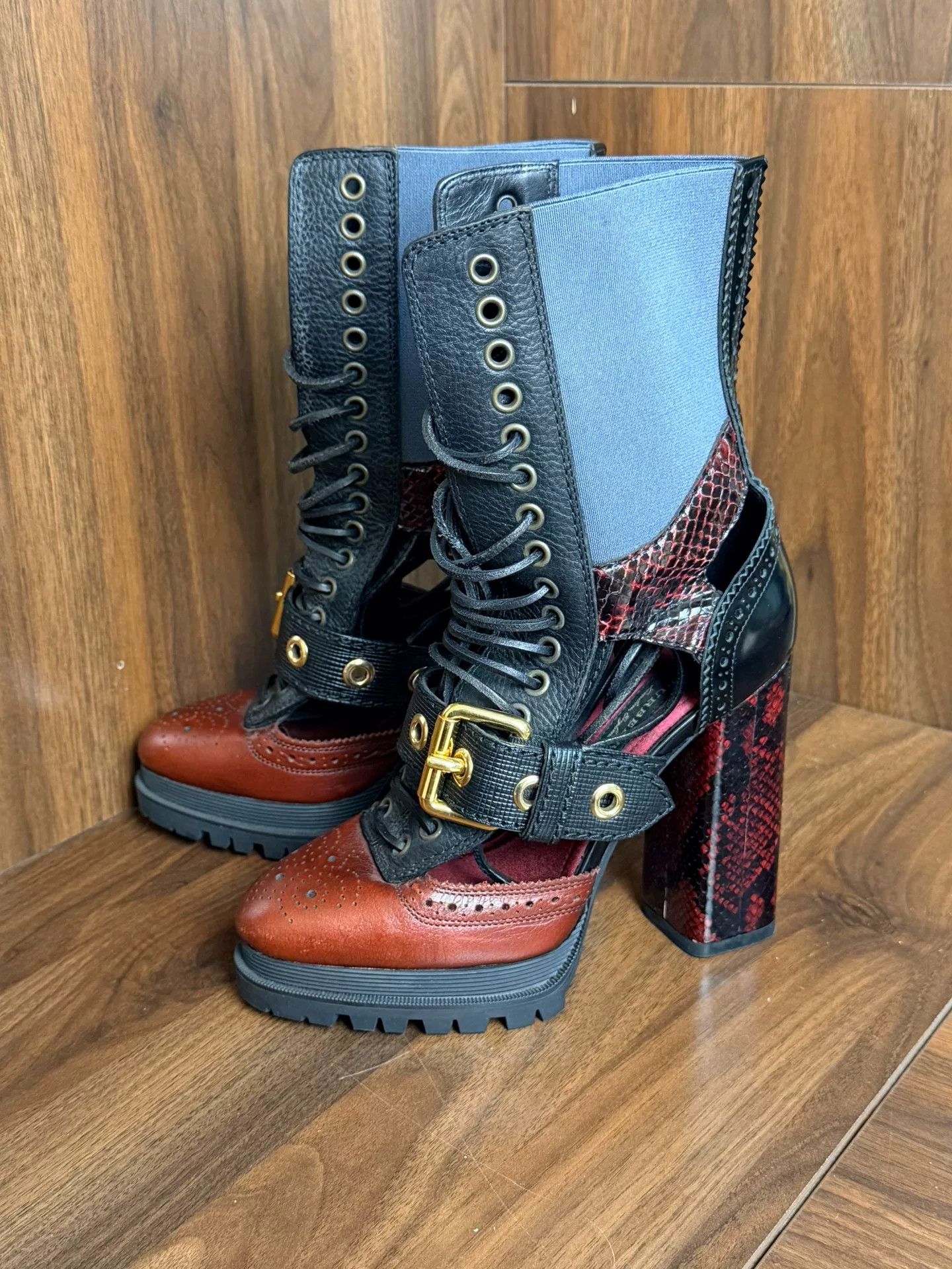 Burberry Burberry Boots us_6 Women Size US 6 / IT 36 - 2 Thumbnail