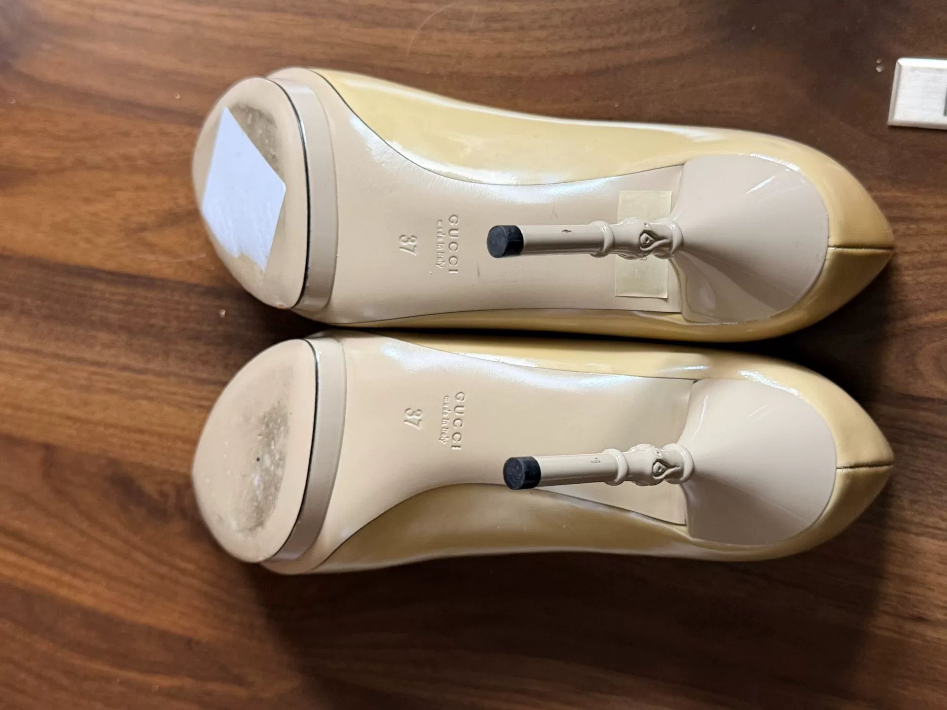Gucci Gucci Lowtop Sneakers us_7 Women Size US 7 / IT 37 - 5 Thumbnail