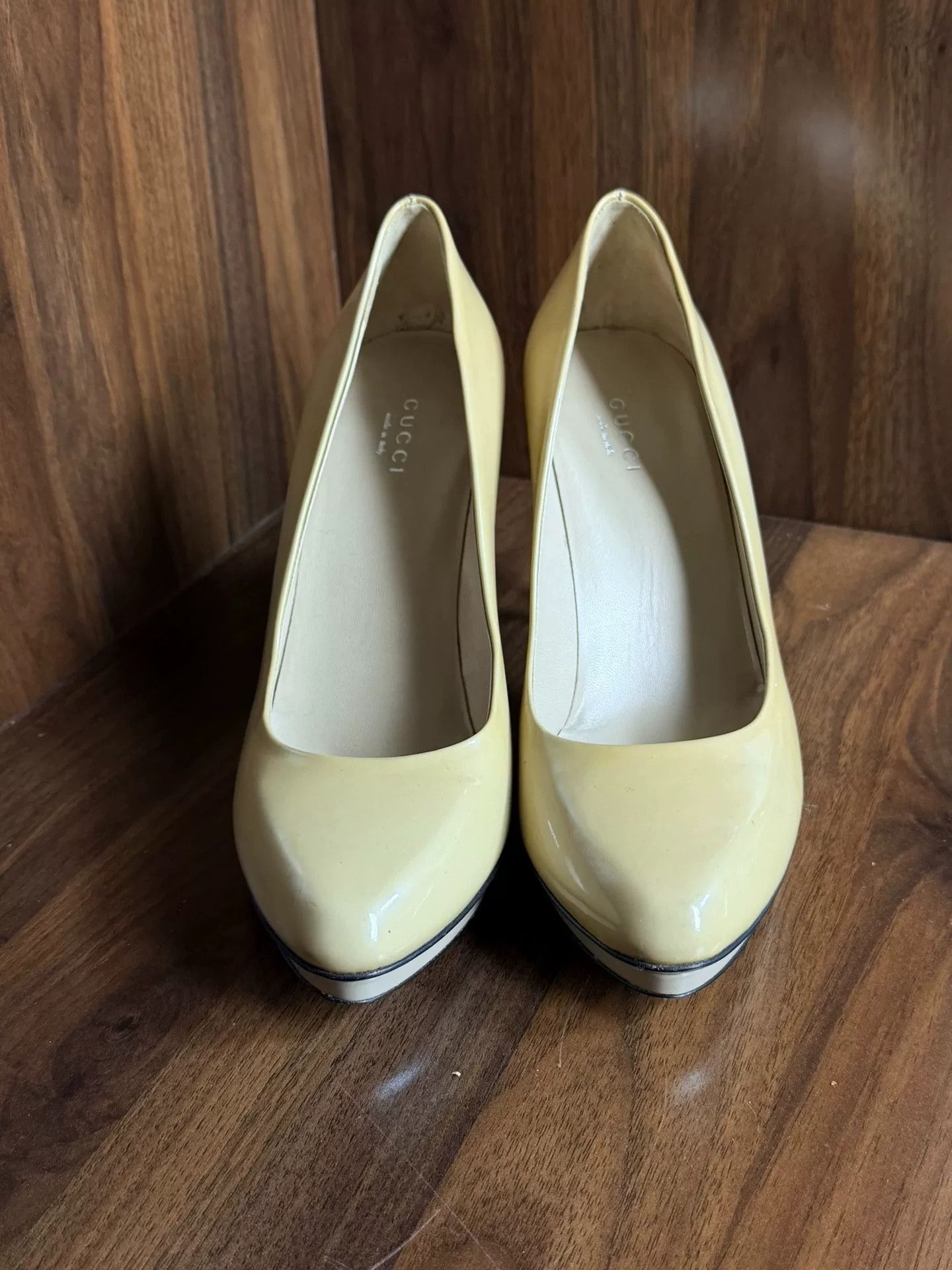 Gucci Gucci Lowtop Sneakers us_7 Women Size US 7 / IT 37 - 2 Thumbnail