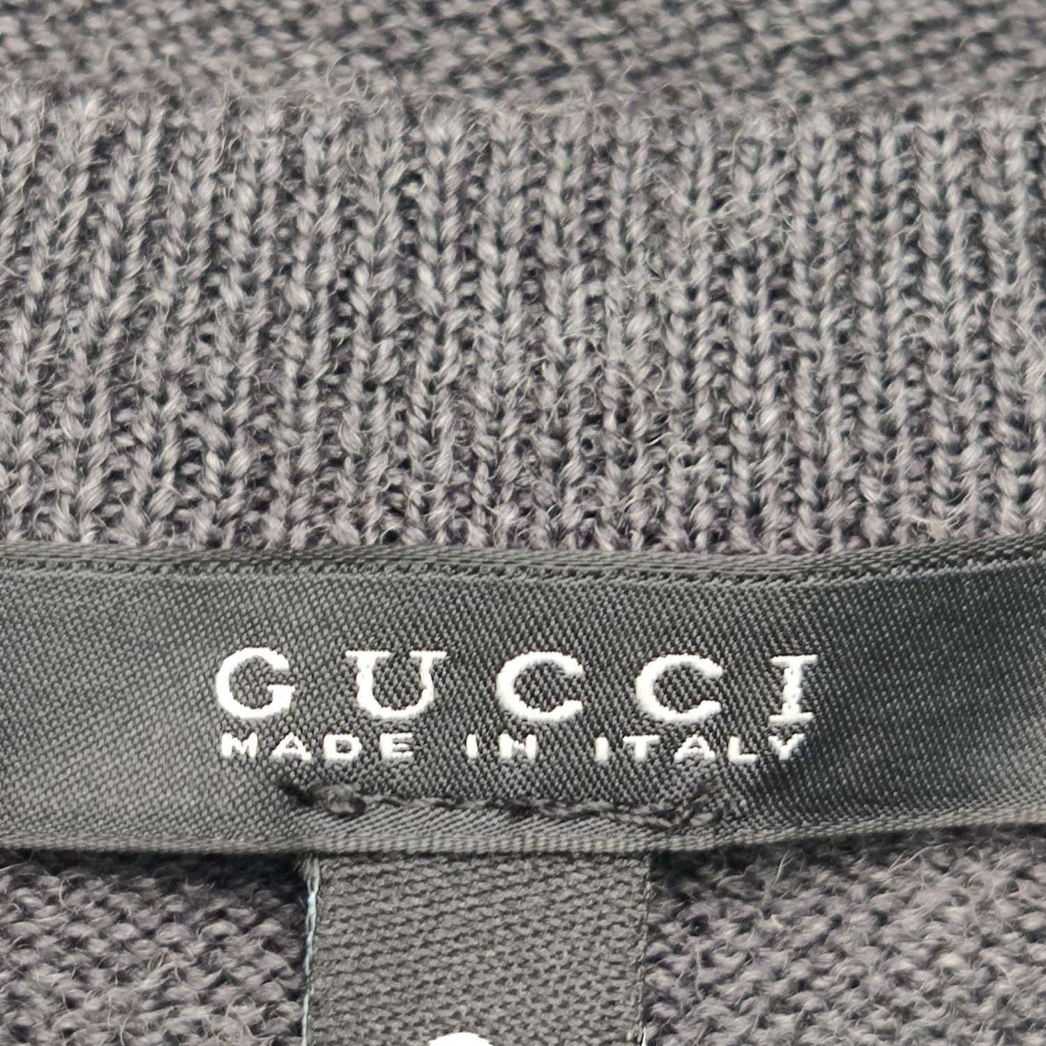 Gucci Gucci Contrast Stripe V-Neck Sweater US S Size US S / EU 44-46 / 1 - 5 Thumbnail