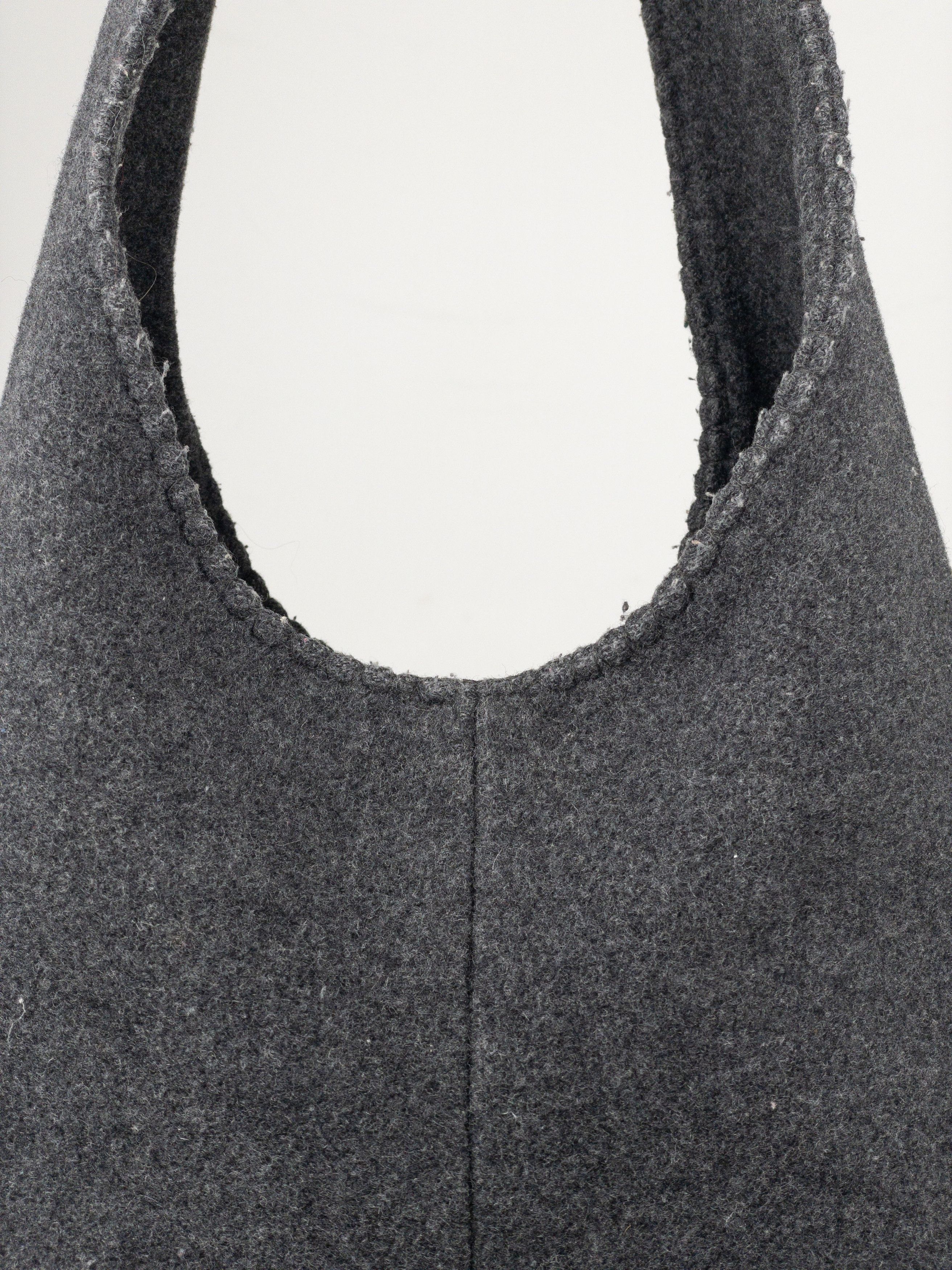 Miu Miu AW99 Felt Bow Hobo Shoulder Bag Size ONE SIZE - 7 Thumbnail