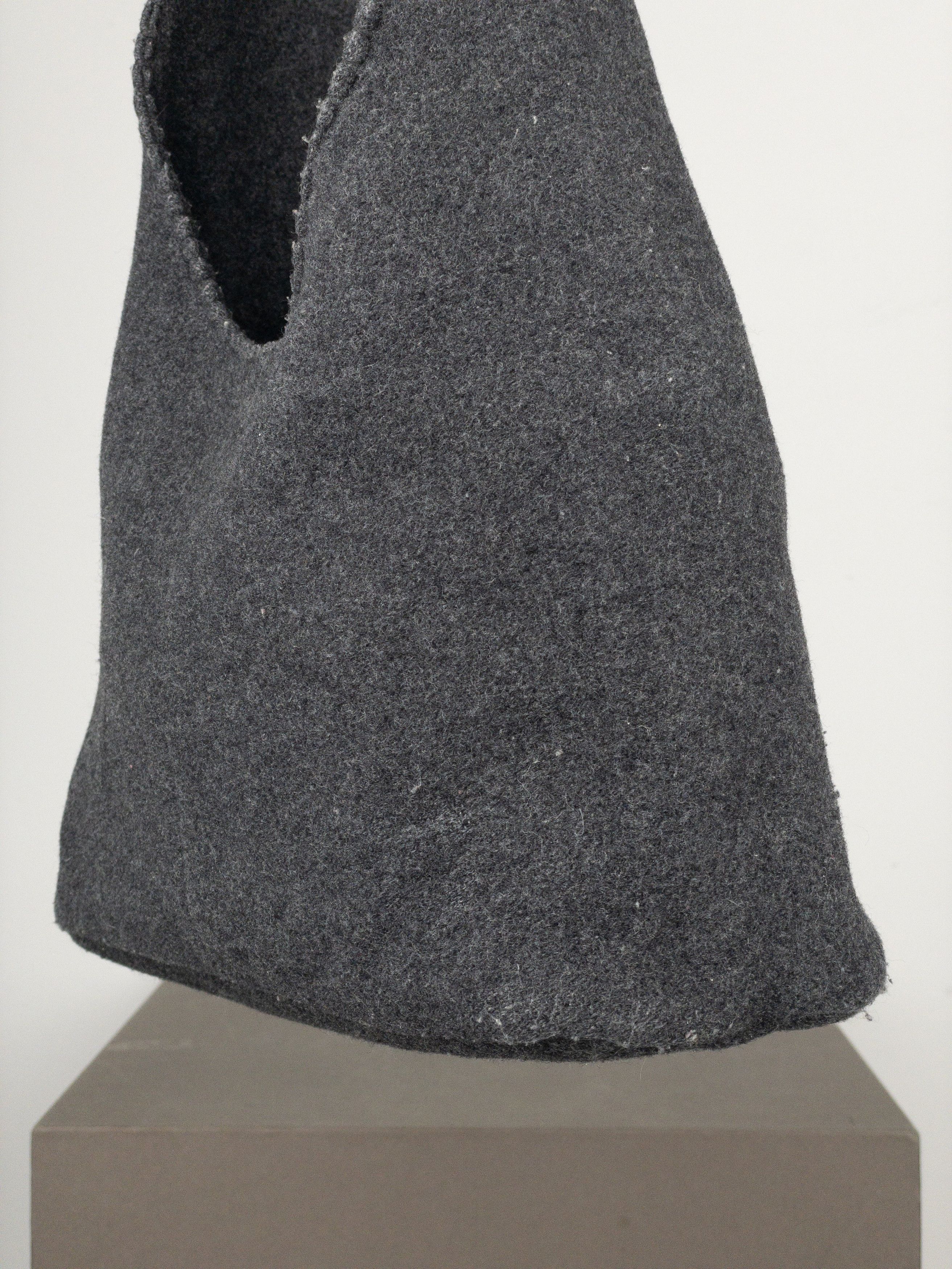 Miu Miu AW99 Felt Bow Hobo Shoulder Bag Size ONE SIZE - 8 Thumbnail