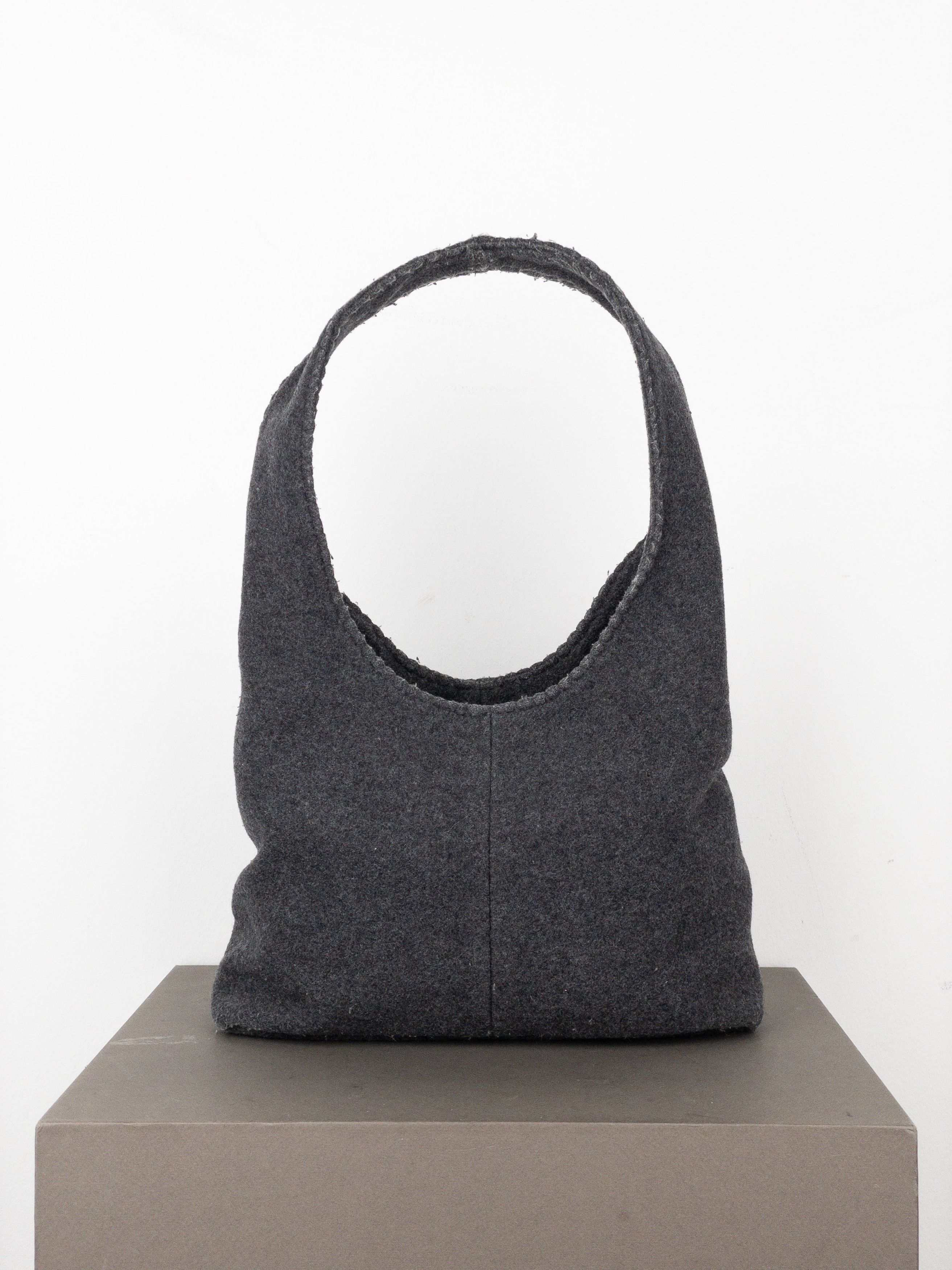 Miu Miu AW99 Felt Bow Hobo Shoulder Bag Size ONE SIZE - 4 Thumbnail
