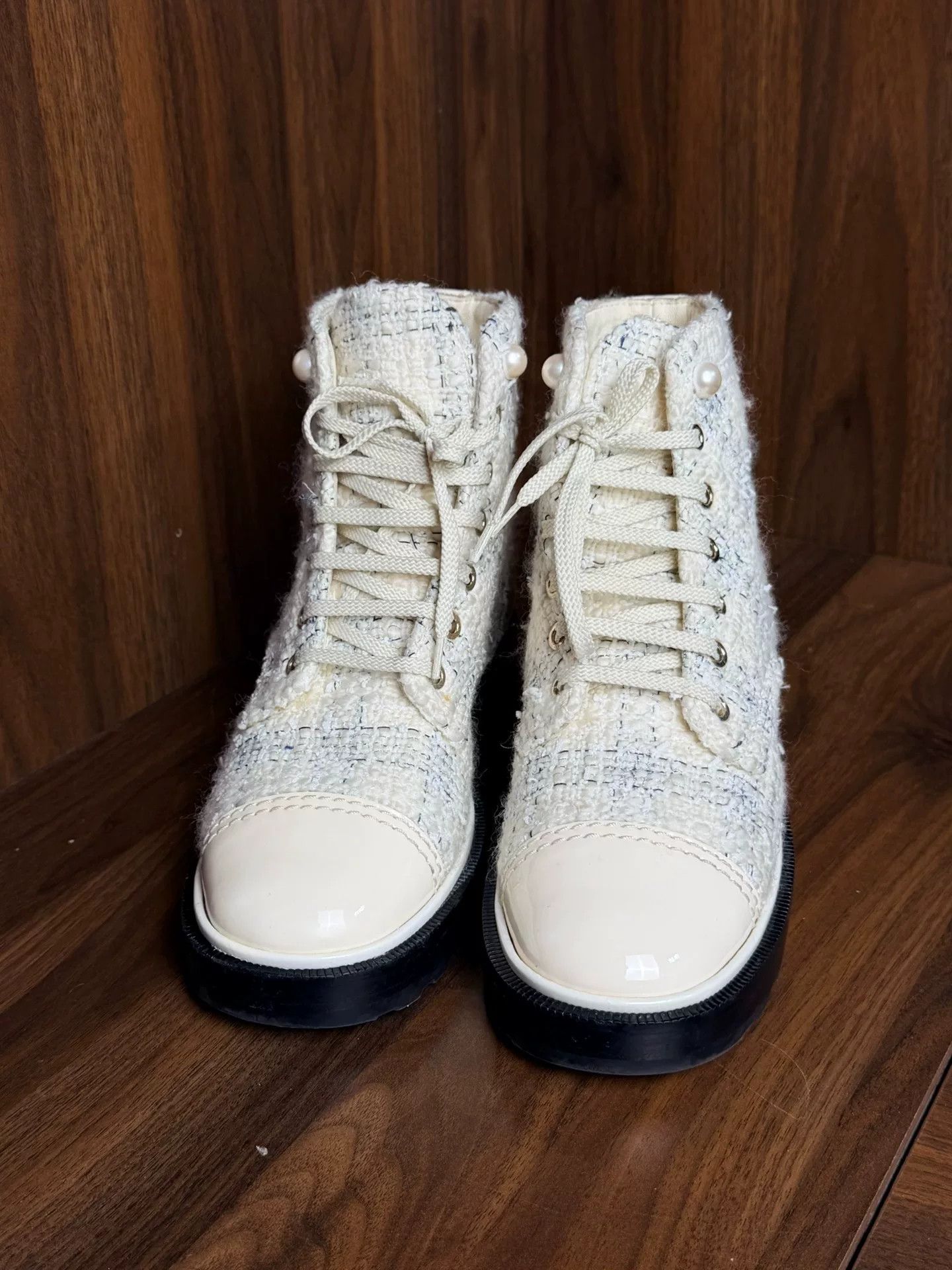 Chanel Chanel Boots us_7 Women Size US 7 / IT 37 - 3 Thumbnail