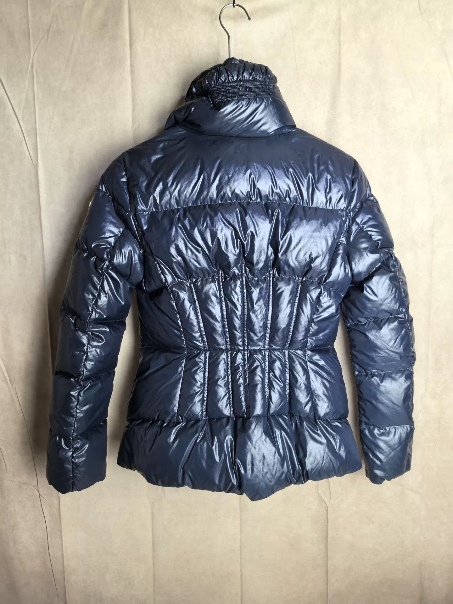 Moncler Moncler Down Down Jacket us_2 Women Size XS / US 0-2 / IT 36-38 - 2 Thumbnail