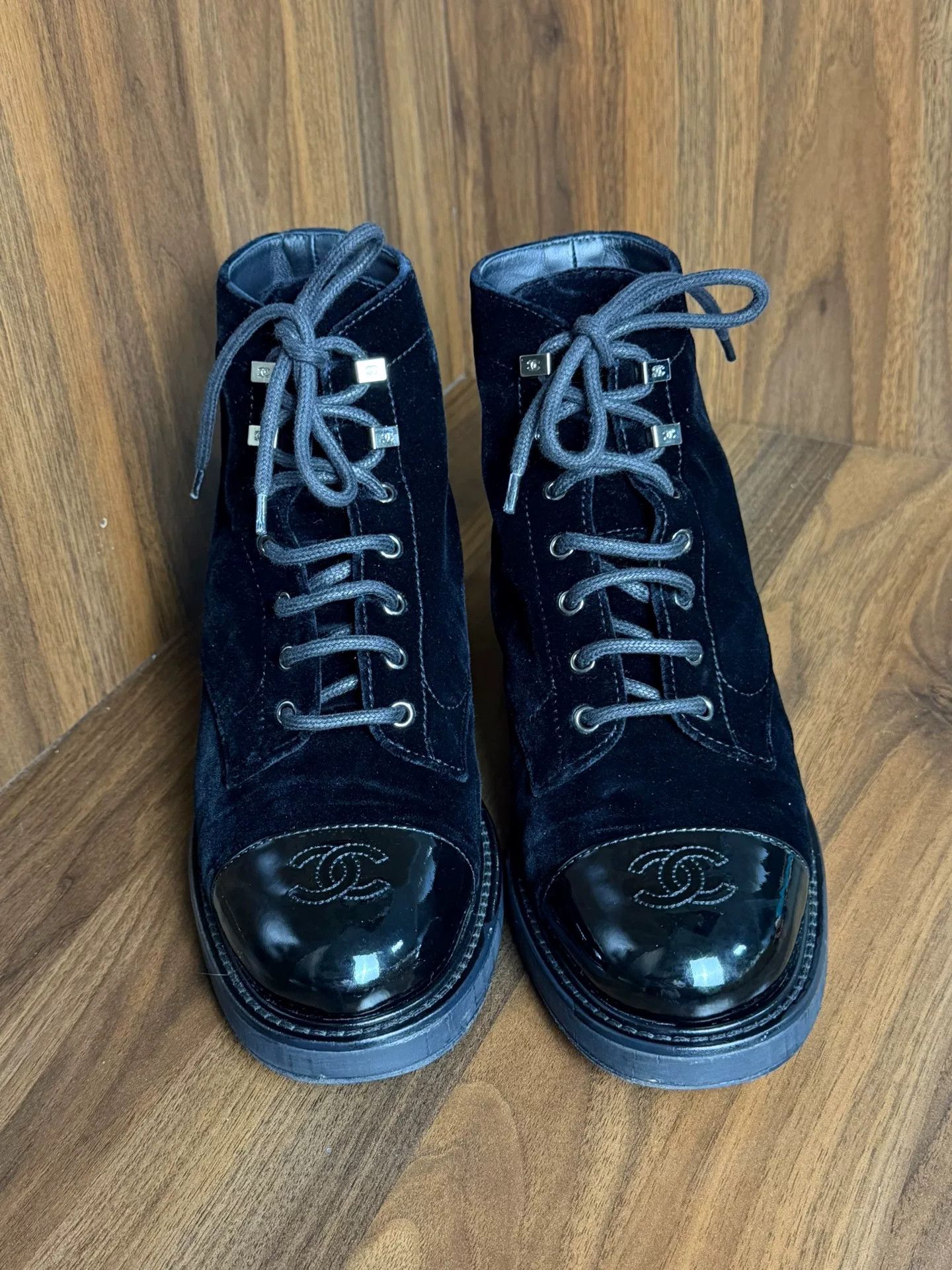 Chanel Chanel Velvet Boots us_9-5 Women Size US 9.5 / IT 39.5 - 2 Thumbnail