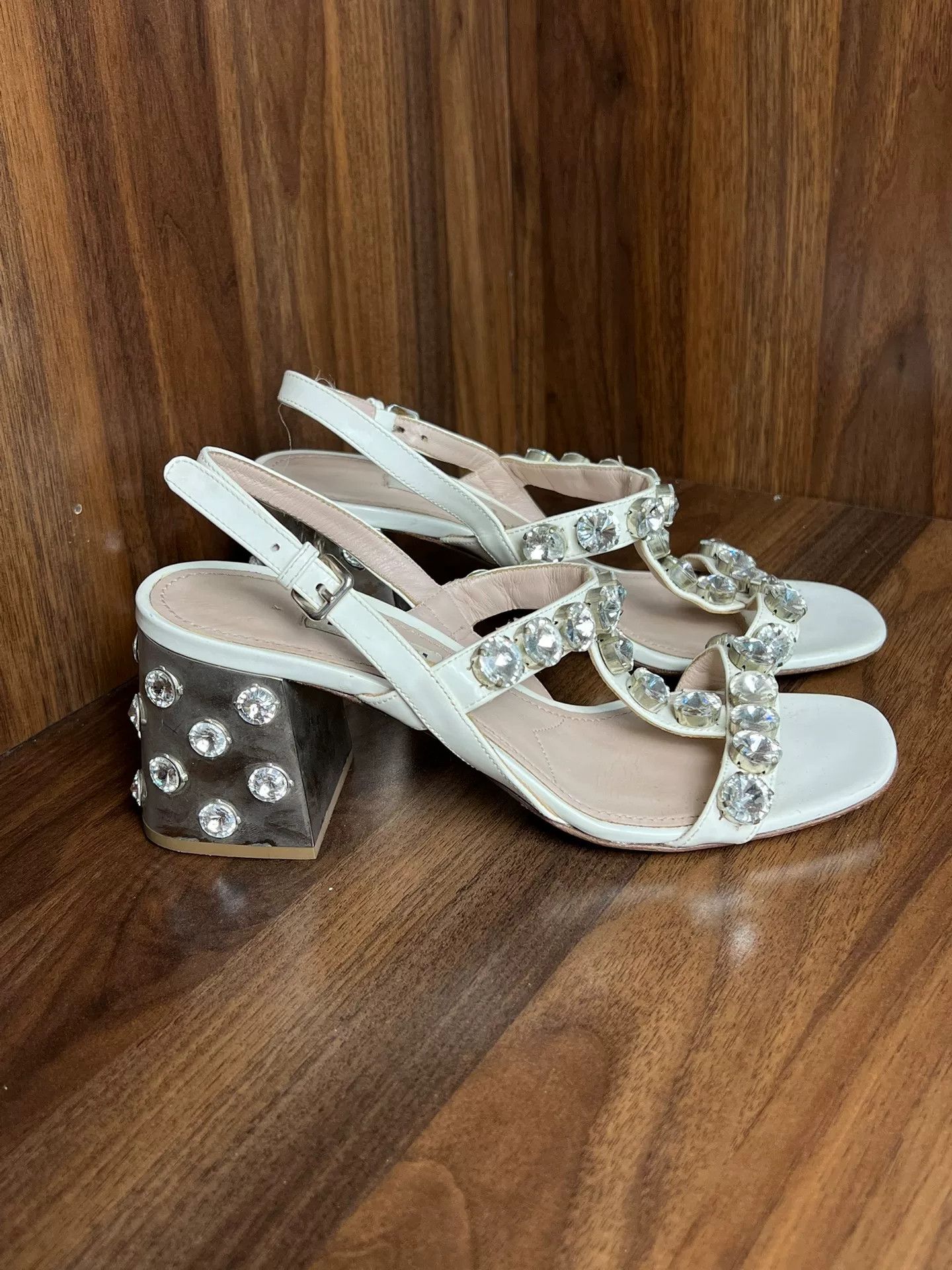 Miu Miu Miu Miu Leather Sandals us_5 Women Size US 5 / IT 35 - 6 Thumbnail