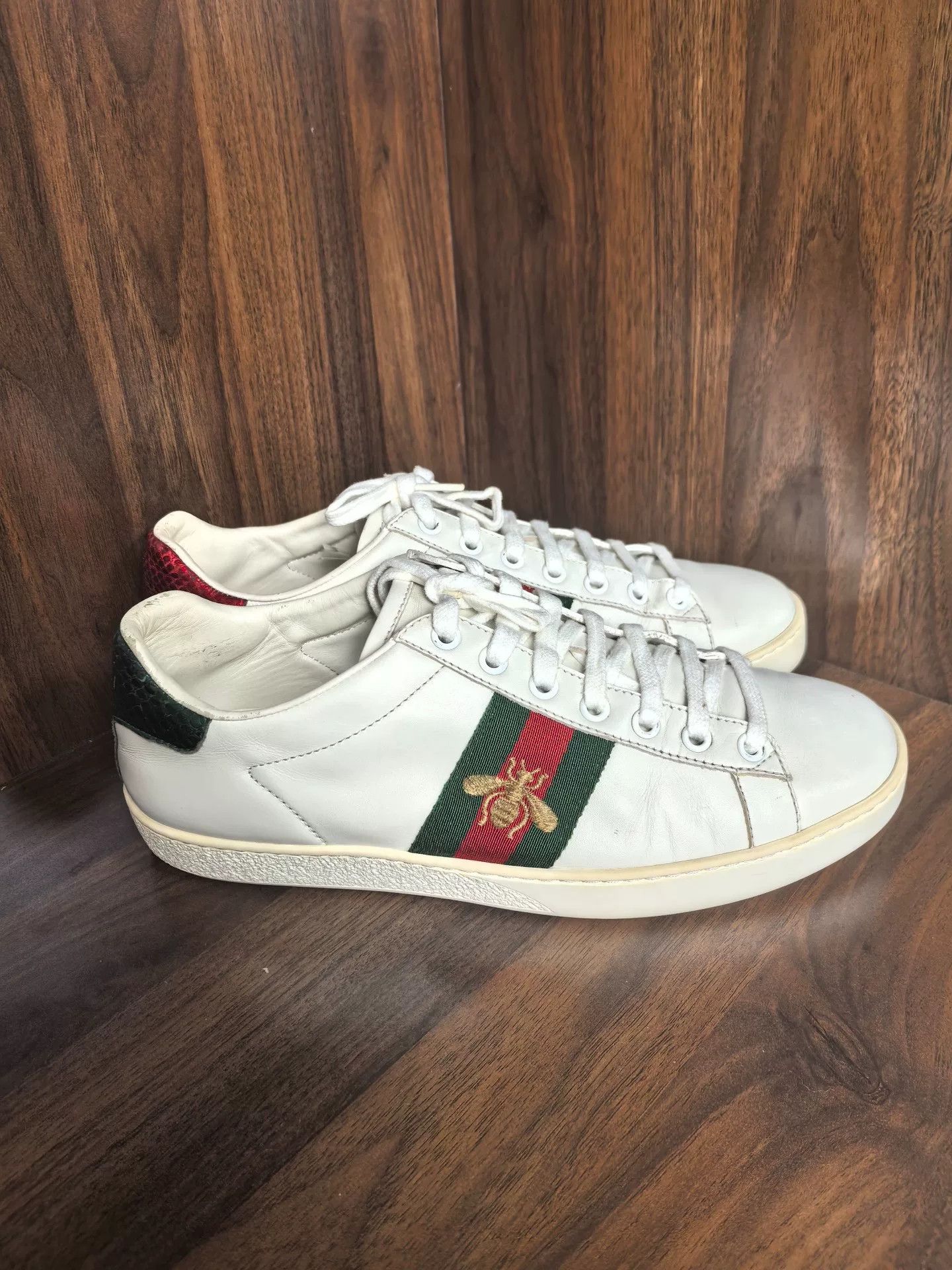 Gucci Gucci White Lowtop Sneakers us_7-5 Women Size US 7.5 / IT 37.5 - 3 Thumbnail