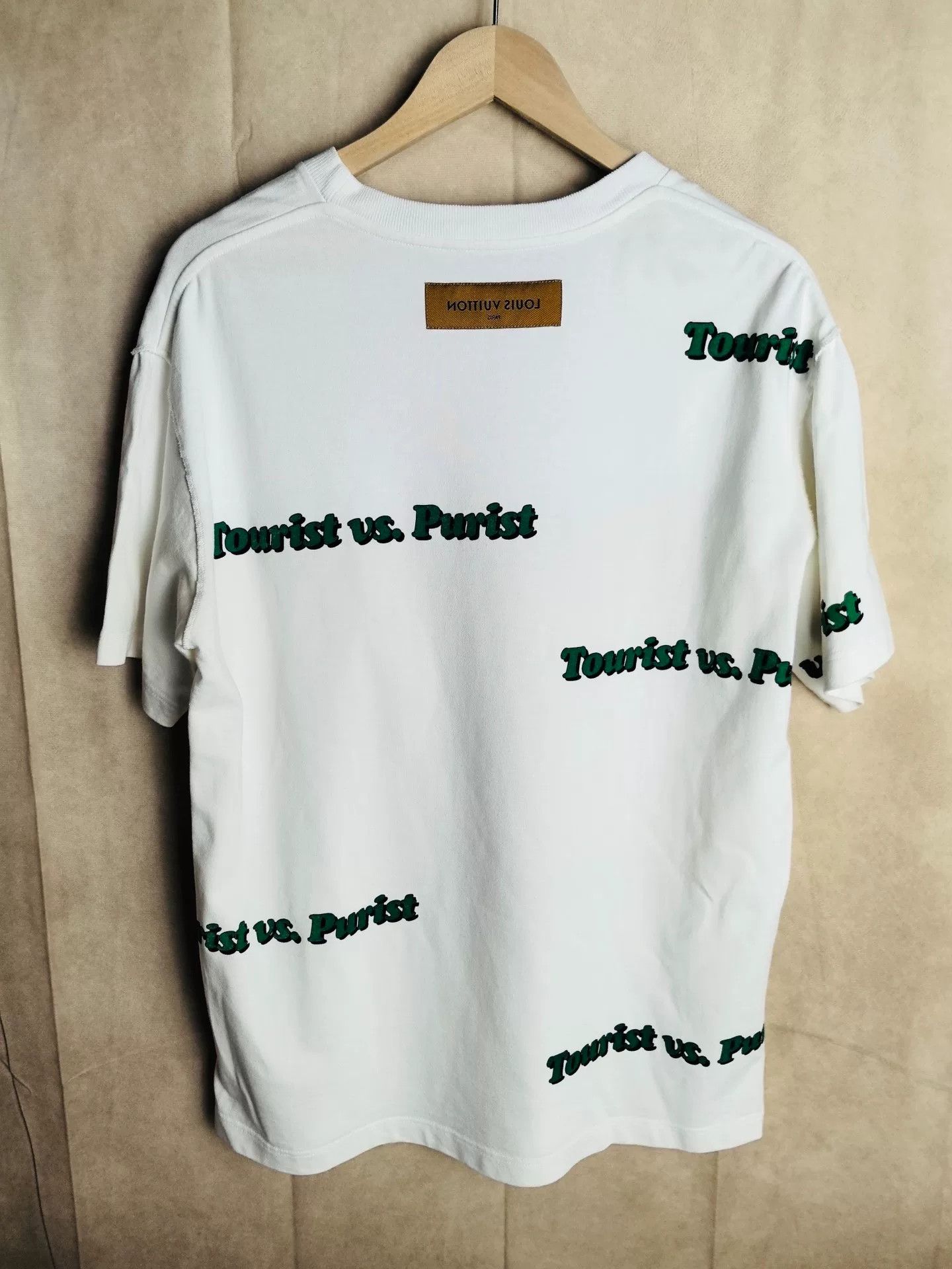 Louis Vuitton Louis Vuitton T-Shirt l Men Size US L / EU 52-54 / 3 - 2 Thumbnail