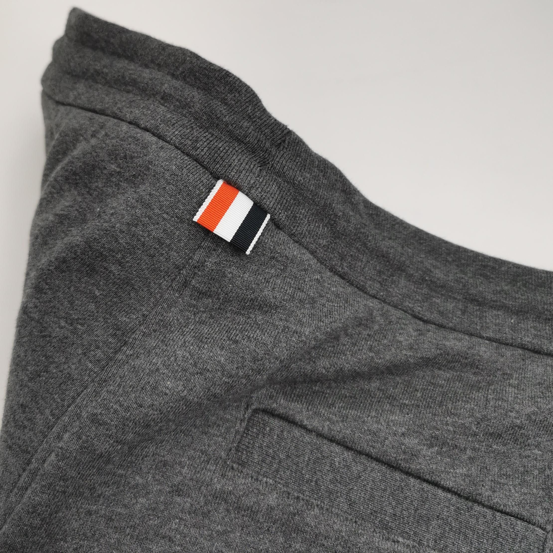 Thom Browne Thom Browne 4-Bar Stripe Sweat Shorts Size 3 Size US 34 / EU 50 - 3 Thumbnail