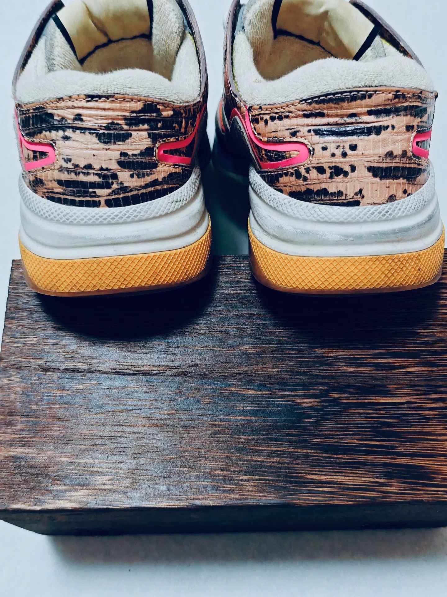 Gucci Gucci Casual Lowtop Sneakers us_6 Women Size US 6 / IT 36 - 6 Thumbnail