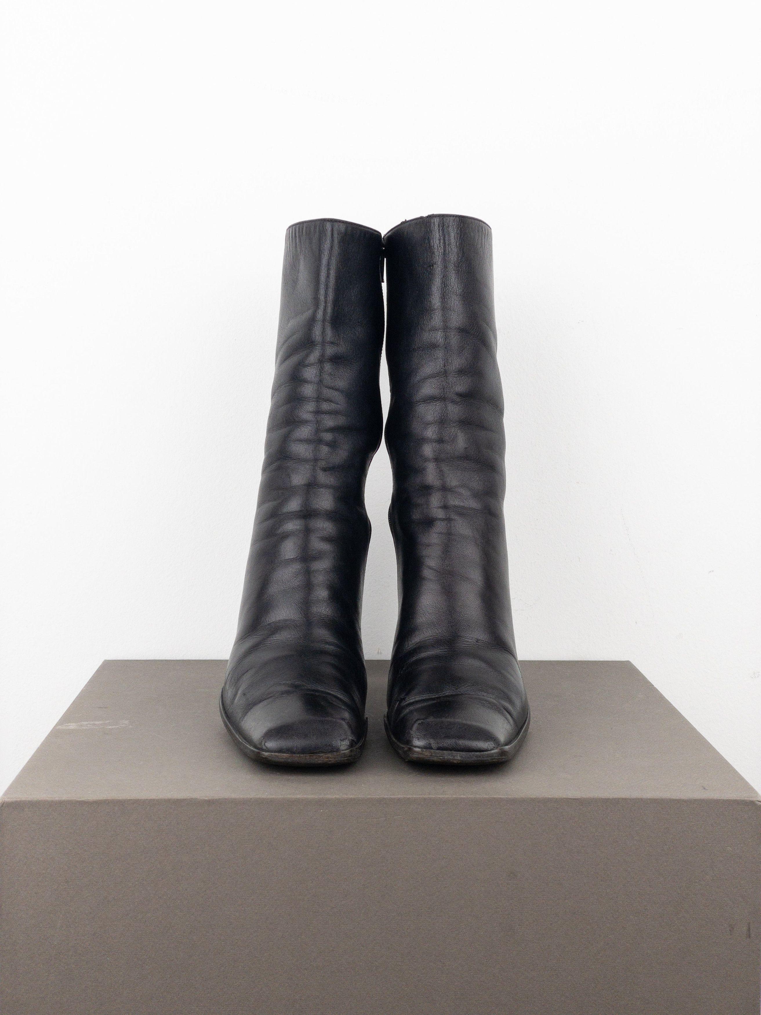 Prada AW99 Square-Toe Sculptural Ankle Heel Boots Size US 9 / IT 39 - 5 Thumbnail