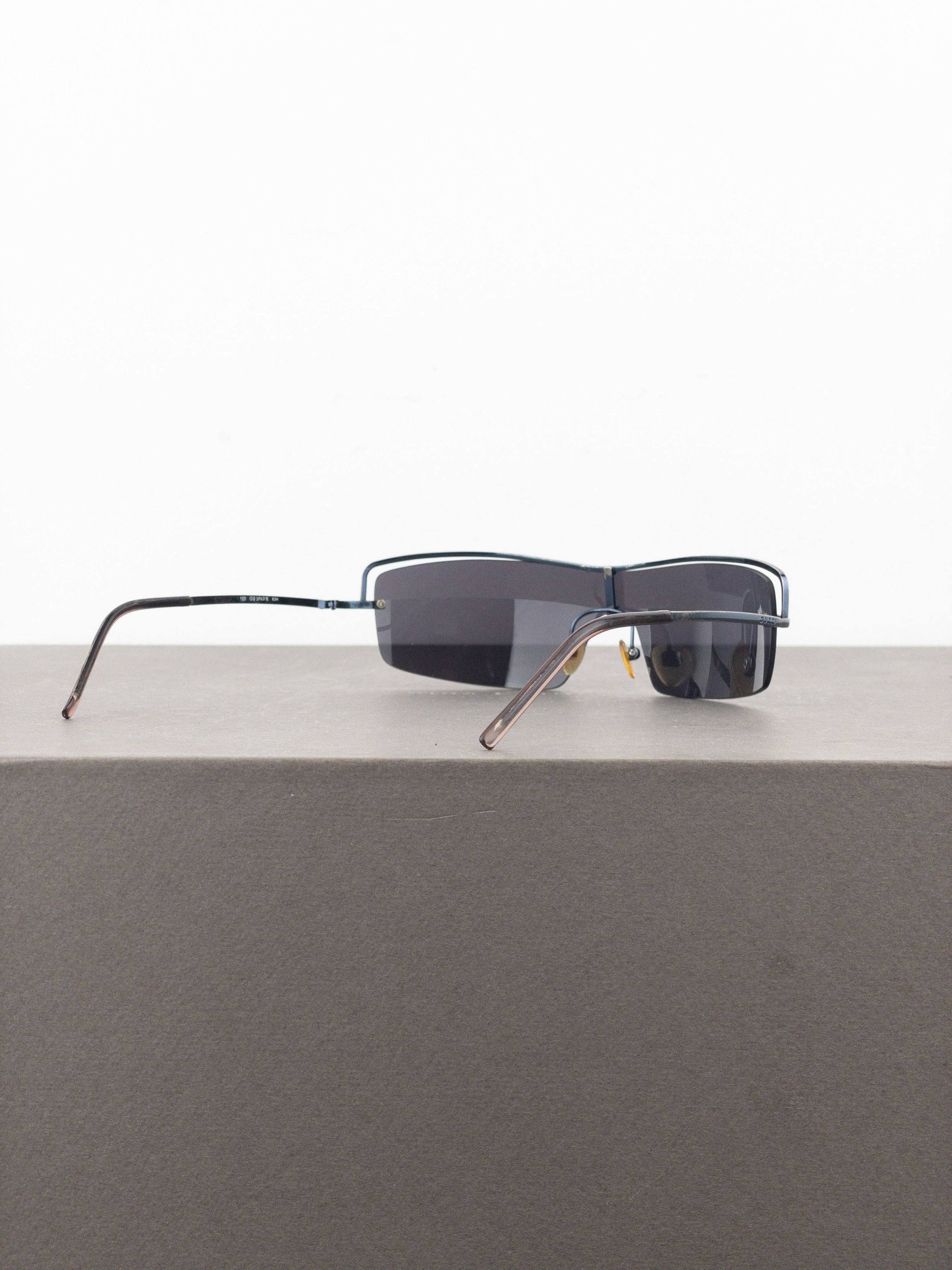 Gucci by Tom Ford 2000s GG2683/S Wrap Mask Shield Sunglasses Size ONE SIZE - 5 Thumbnail