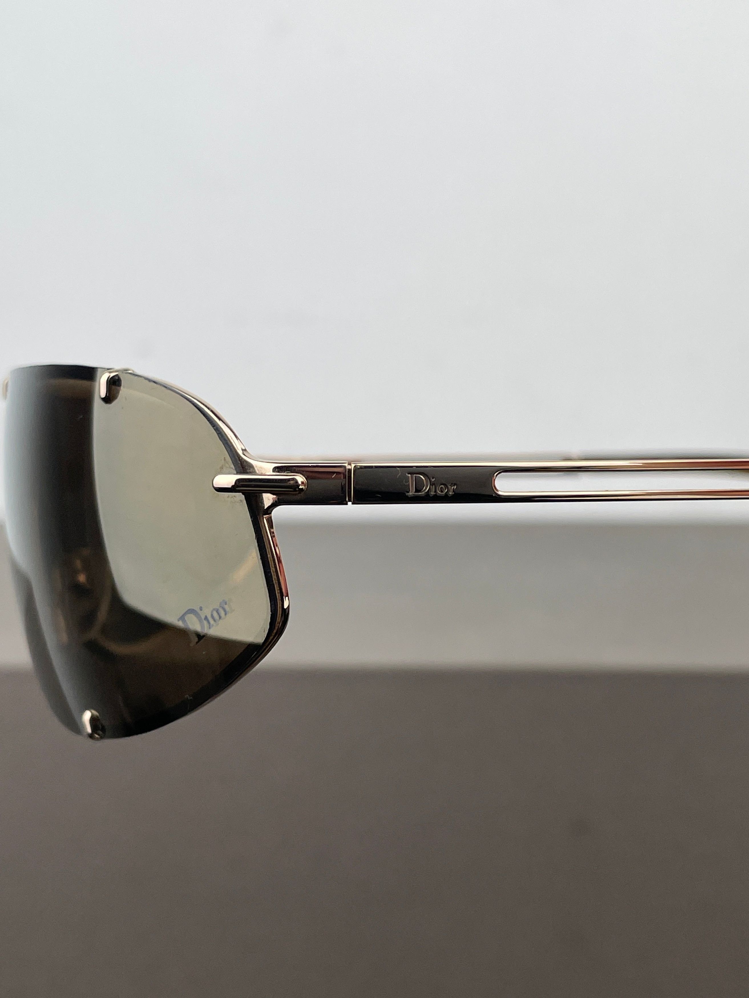Dior by Galliano AW00 ‘Cossack’ Wrap Mask Shield Sunglasses Size ONE SIZE - 8 Thumbnail