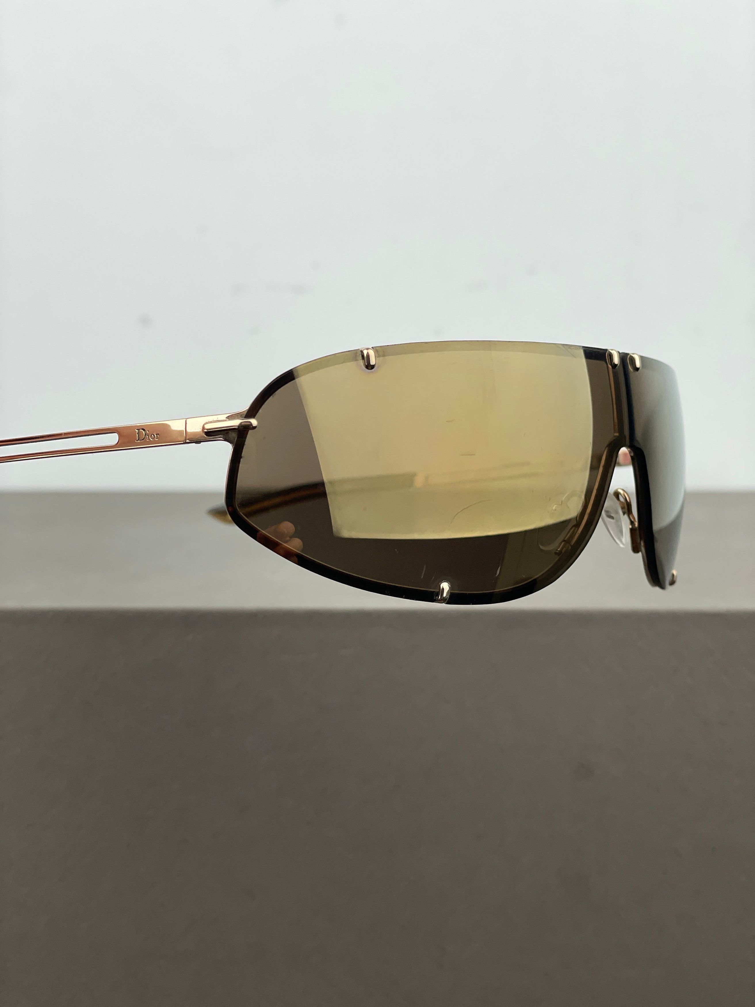 Dior by Galliano AW00 ‘Cossack’ Wrap Mask Shield Sunglasses Size ONE SIZE - 11 Thumbnail