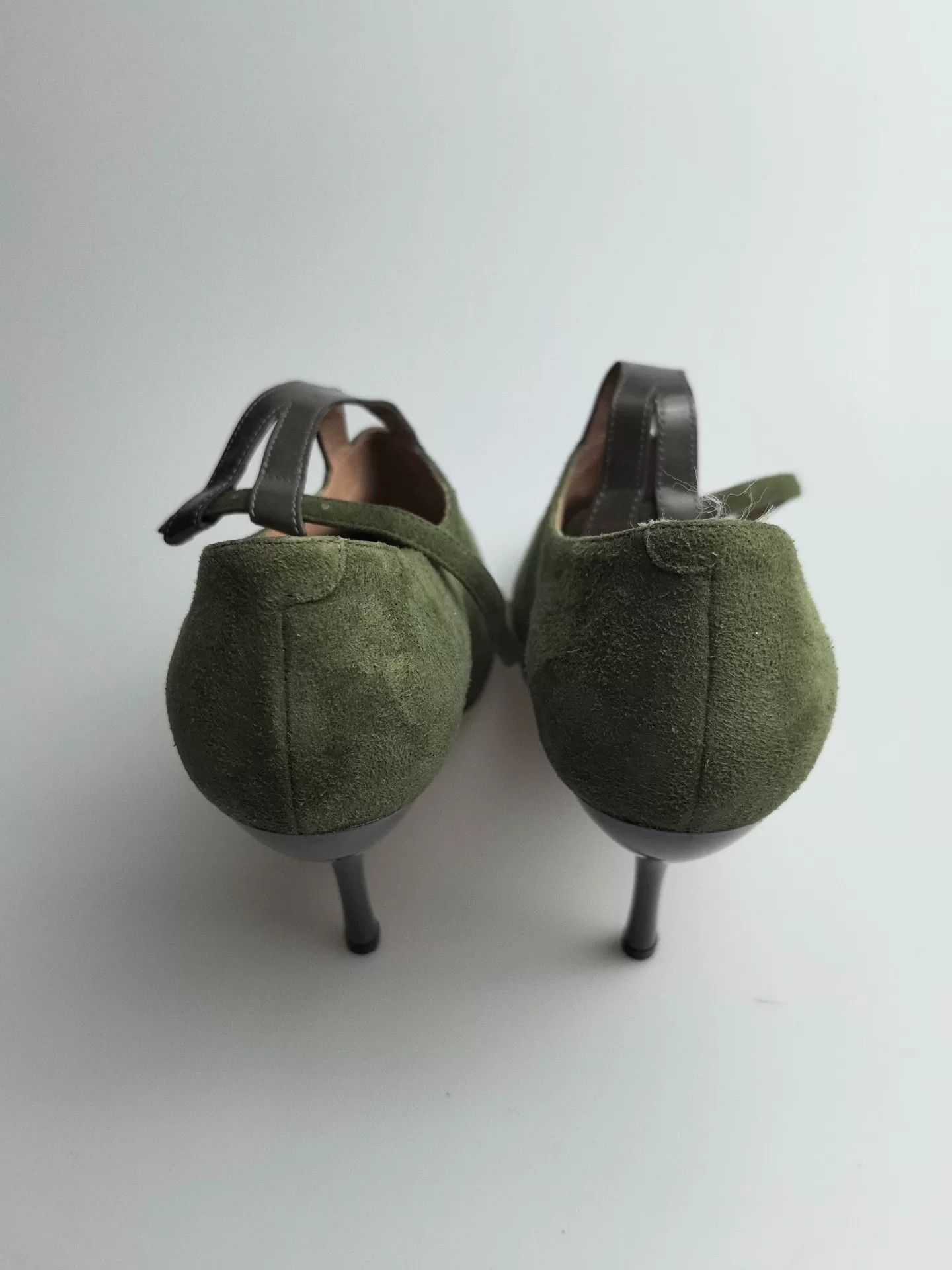 Armani Armani Suede Lowtop Sneakers us_5 Women Size US 5 / IT 35 - 4 Thumbnail