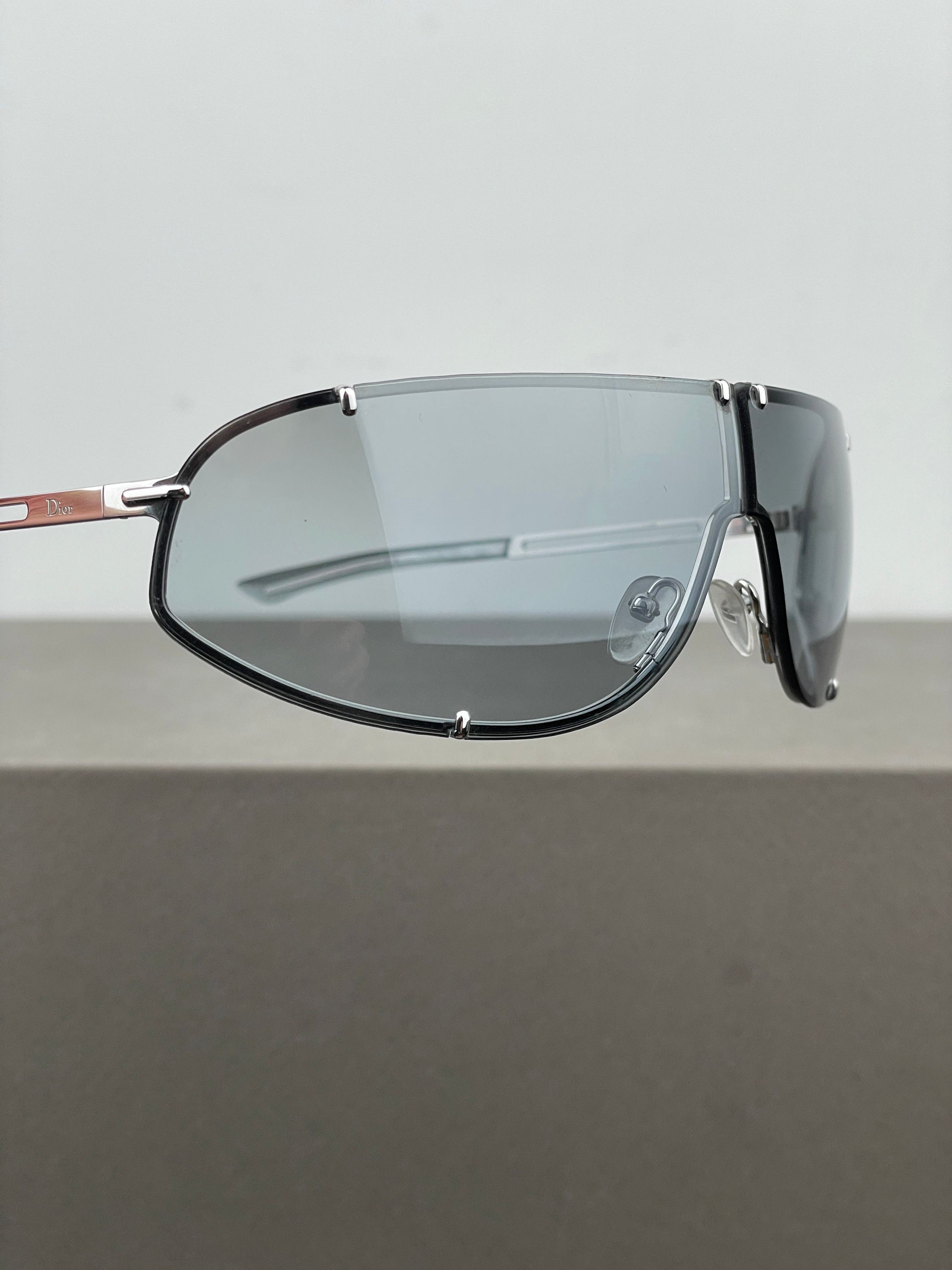 Dior by Galliano AW00 ‘Cossack’ Wrap Mask Shield Sunglasses Size ONE SIZE - 12 Thumbnail