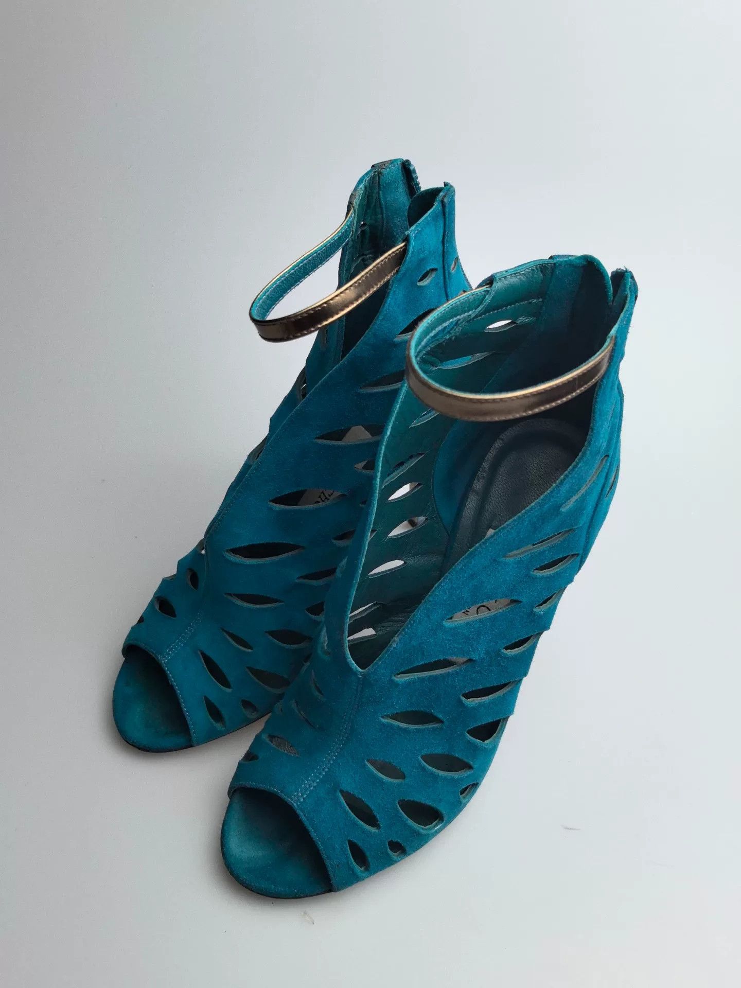 Jimmy Choo Jimmy Choo Green Sandals us_5 Women Size US 5 / IT 35 - 2 Thumbnail