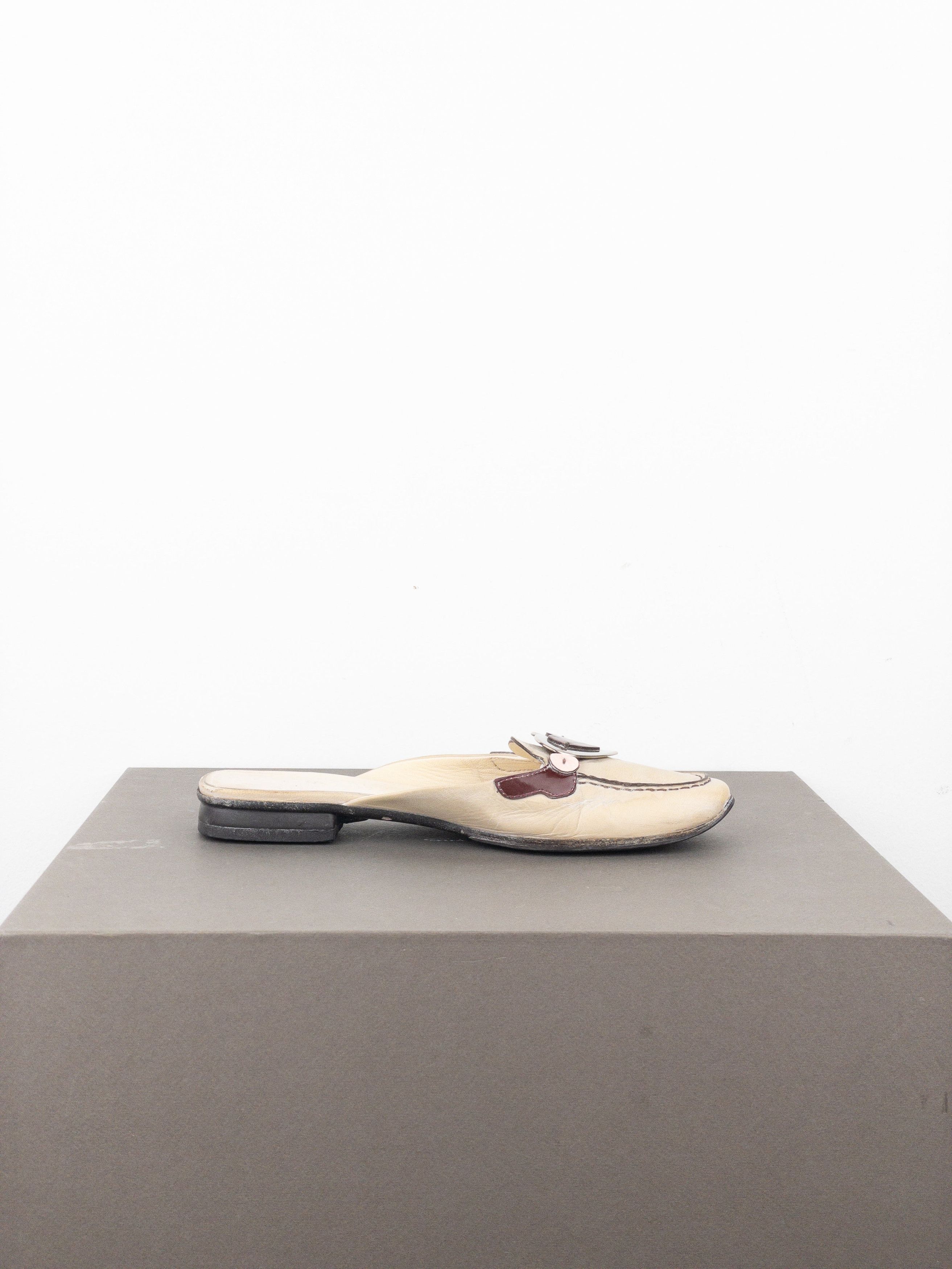 Prada SS00 Square Toe Metal Heart Mules Size US 7 / IT 37 - 4 Thumbnail