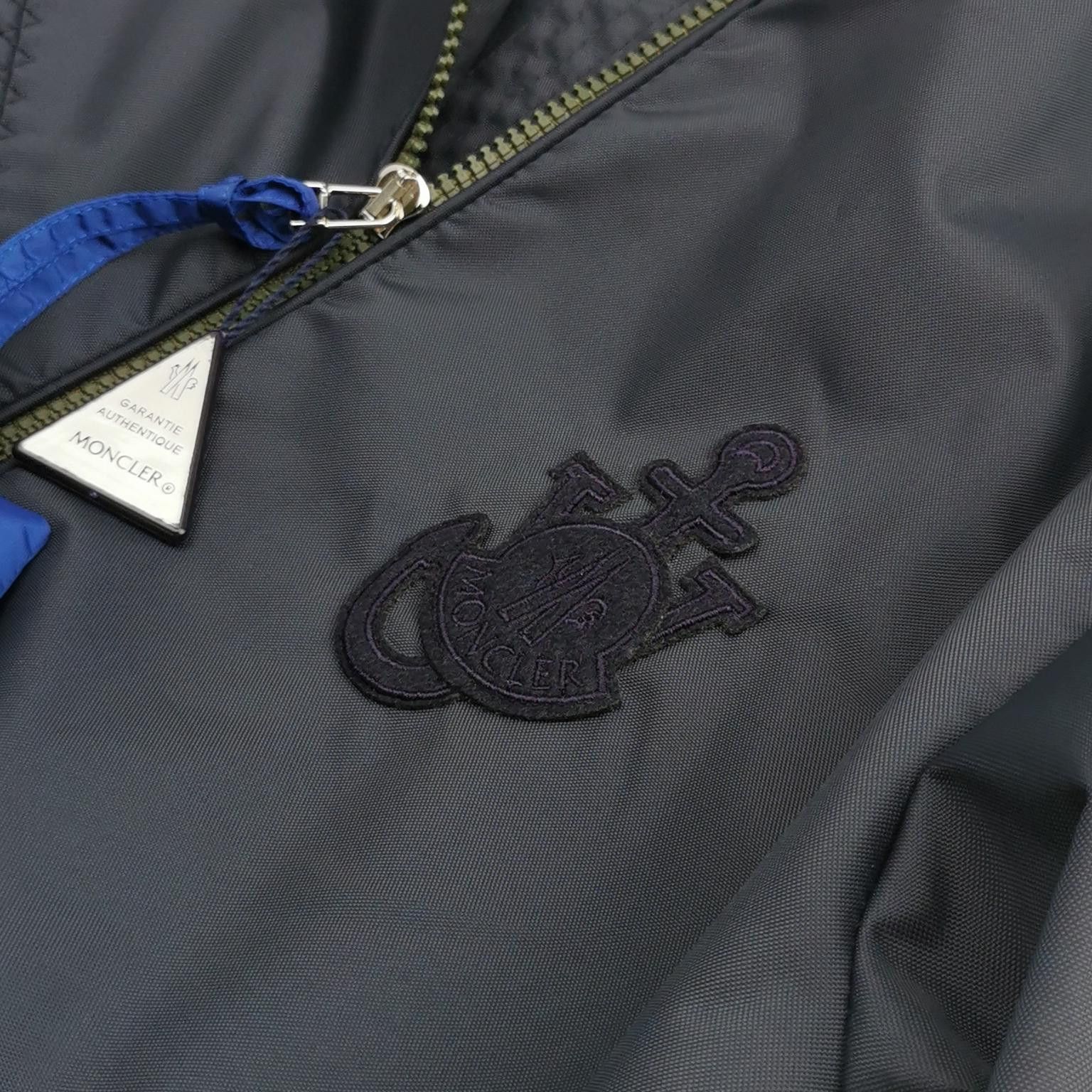 Moncler Moncler x JW Anderson Stripe Hooded Jacket Size 1 Size US S / EU 44-46 / 1 - 4 Thumbnail