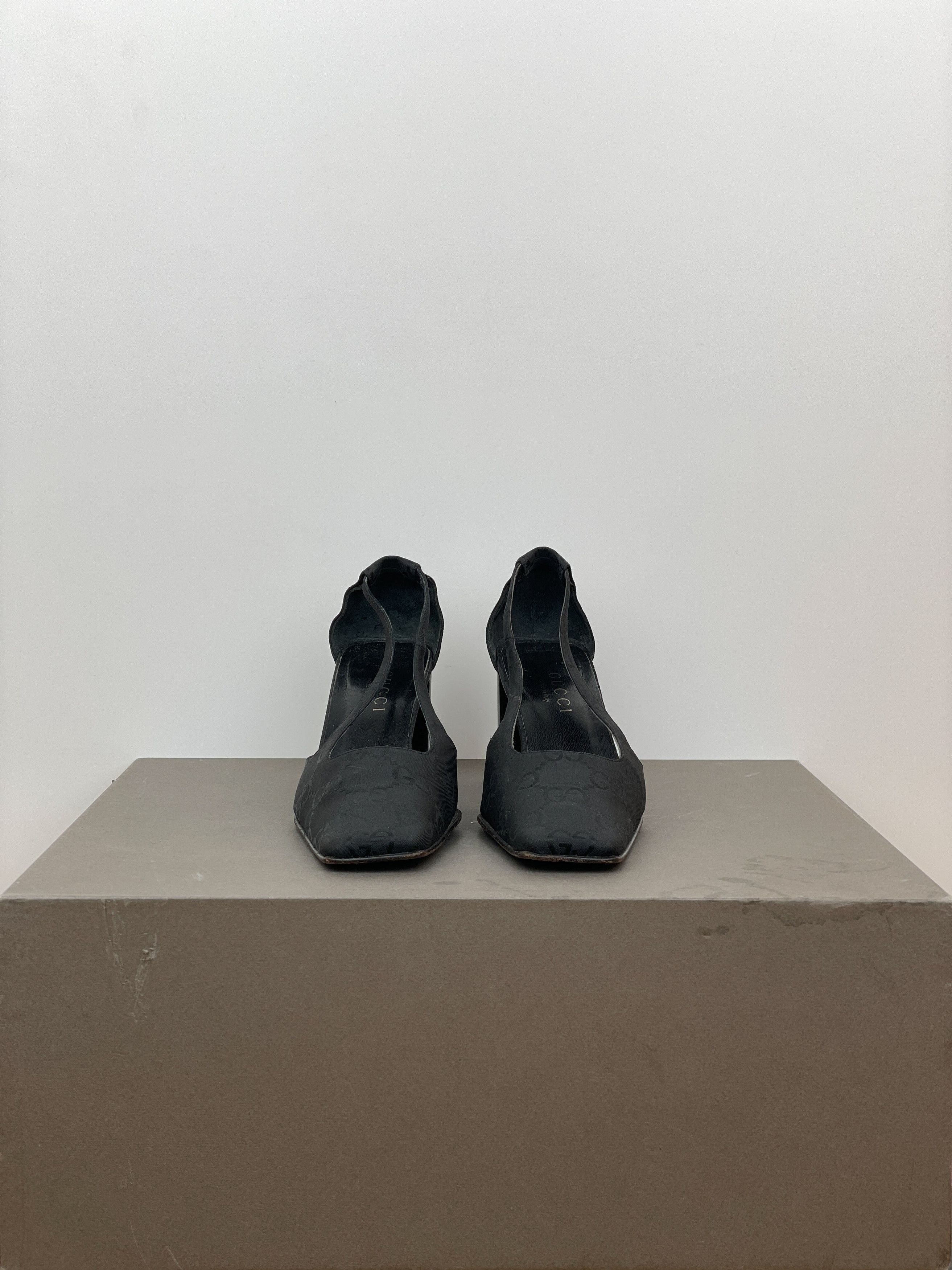 Gucci by Tom Ford SS98 Square Toe Monogram Slingback Pump Heels Size US 5.5 / IT 35.5 - 5 Thumbnail