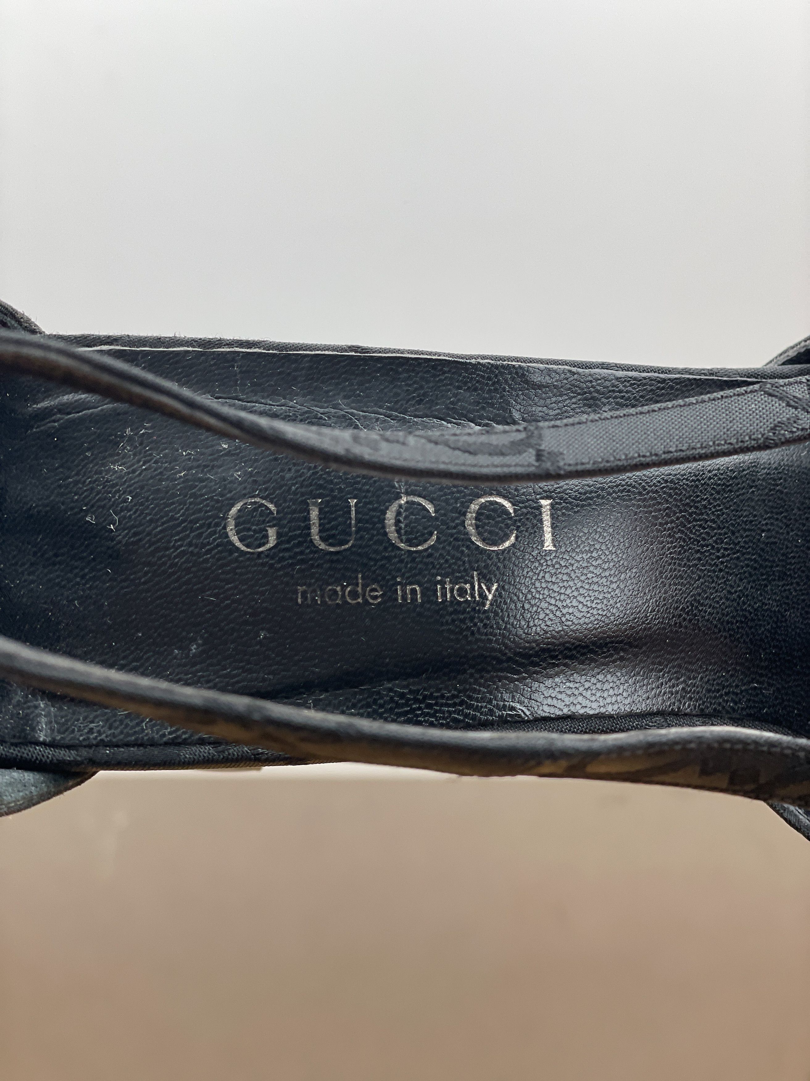 Gucci by Tom Ford SS98 Square Toe Monogram Slingback Pump Heels Size US 5.5 / IT 35.5 - 8 Thumbnail