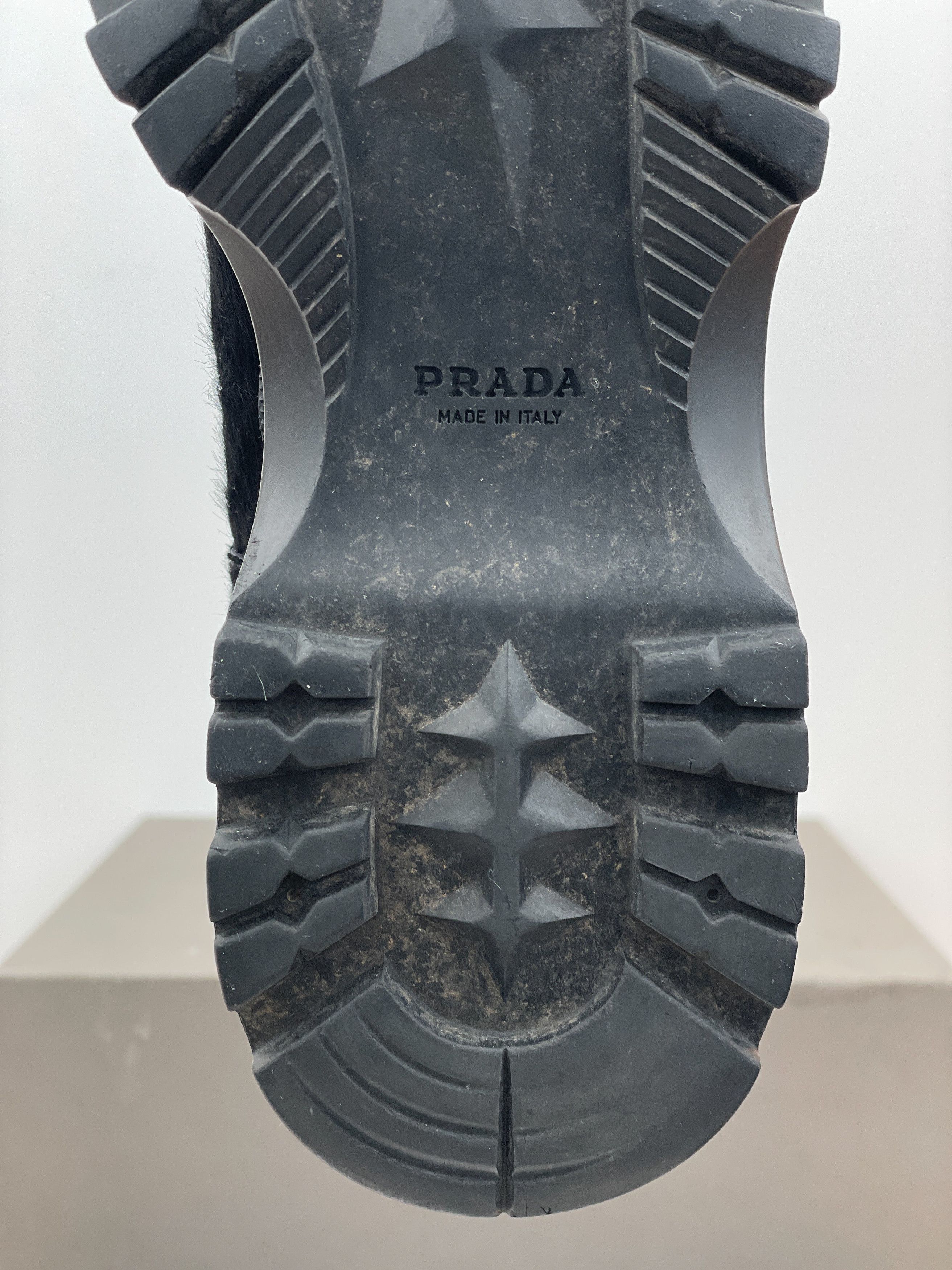 Prada AW99 Brixxen Pony Hair Chelsea Boots Size US 8 / IT 38 - 10 Thumbnail