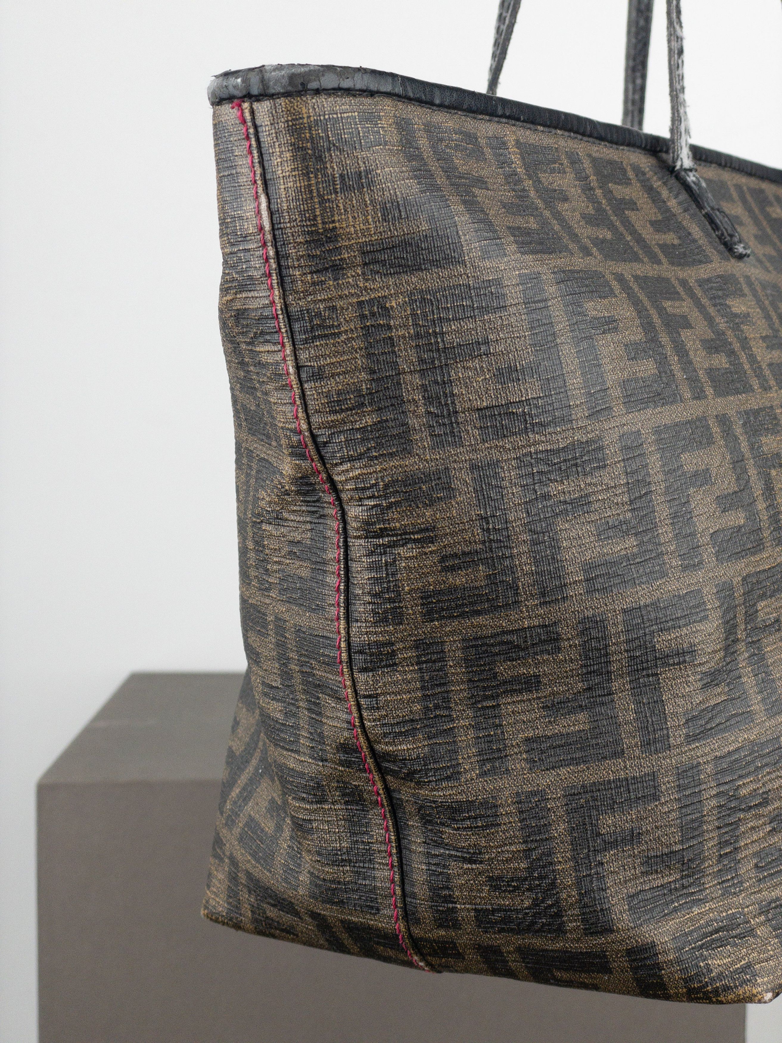 Fendi 2000s Zucca Canvas Roll Shopper Handbag Size ONE SIZE - 11 Thumbnail