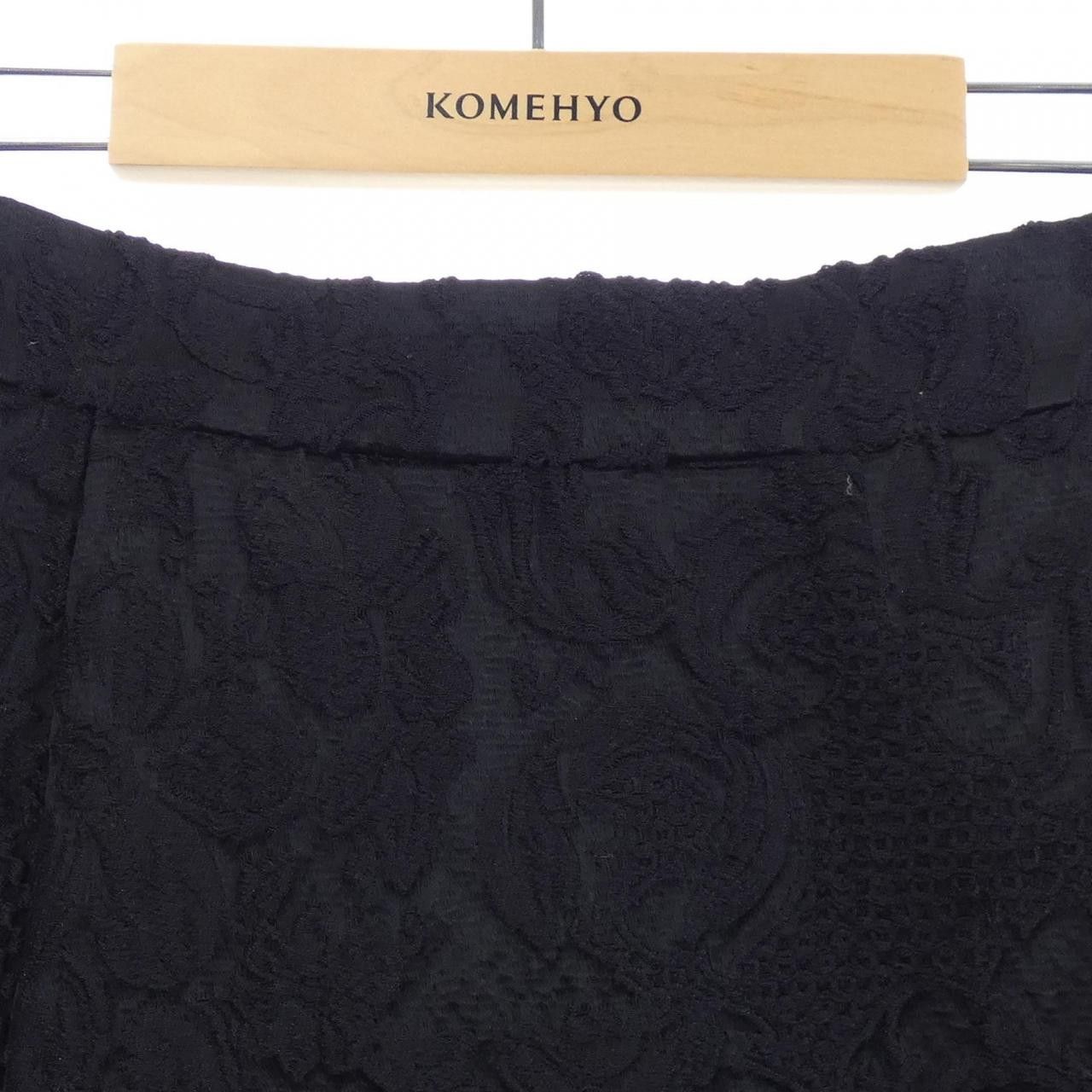 Dolce & Gabbana Dolce & Gabbana Dolce&Gabbana Skirt Others Skirts F4W81Z/GD60E DUTY FREE for USA Size ONE SIZE - 5 Thumbnail