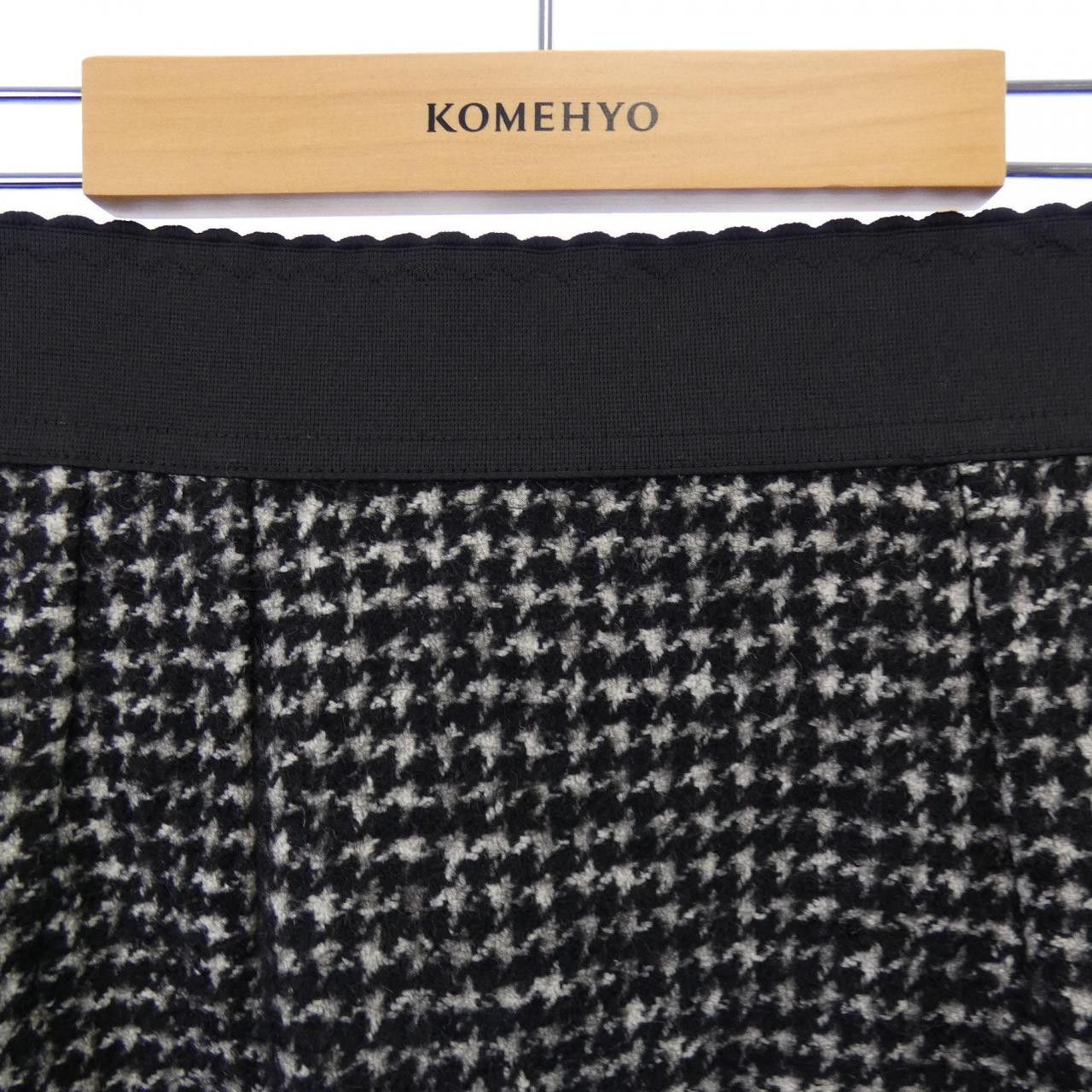 Dolce & Gabbana Dolce & Gabbana Dolce&Gabbana Skirt Textile Skirts F4AQ0T/FMMEZ DUTY FREE for USA Size ONE SIZE - 5 Thumbnail