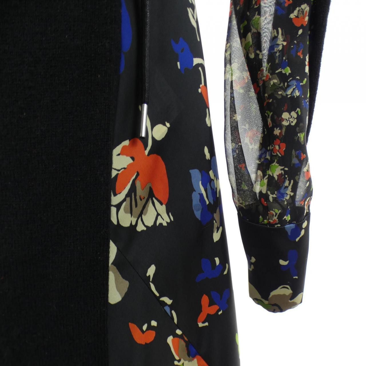 Sacai Sacai Sacai Dress Textile Dresses 22-06308 DUTY FREE for USA Size ONE SIZE - 7 Thumbnail