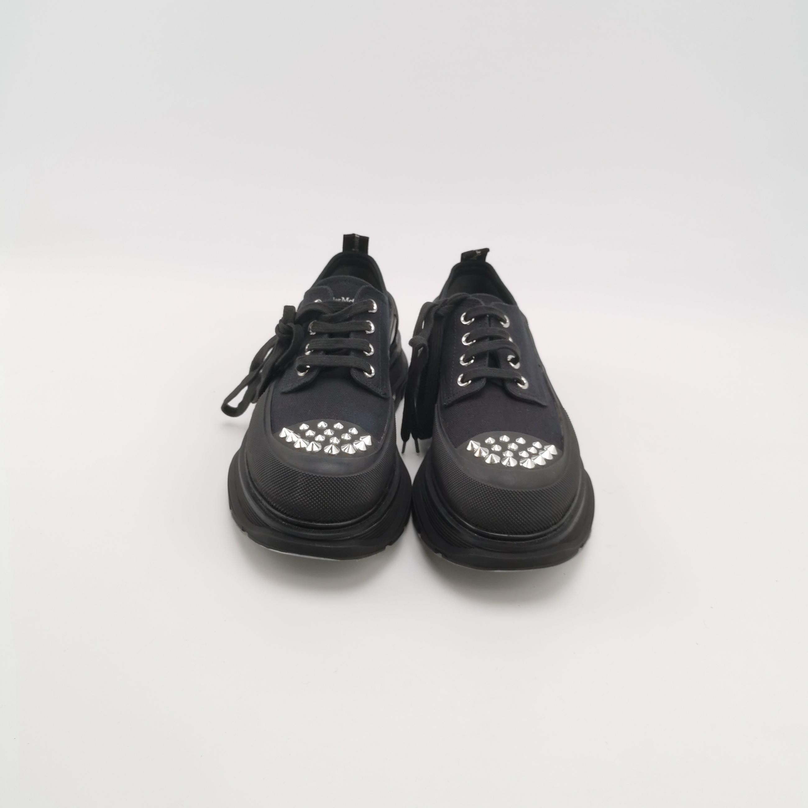 Alexander McQueen Alexander McQueen Studded Tread Slick Sneakers 40 Size US 7 / EU 40 - 3 Thumbnail
