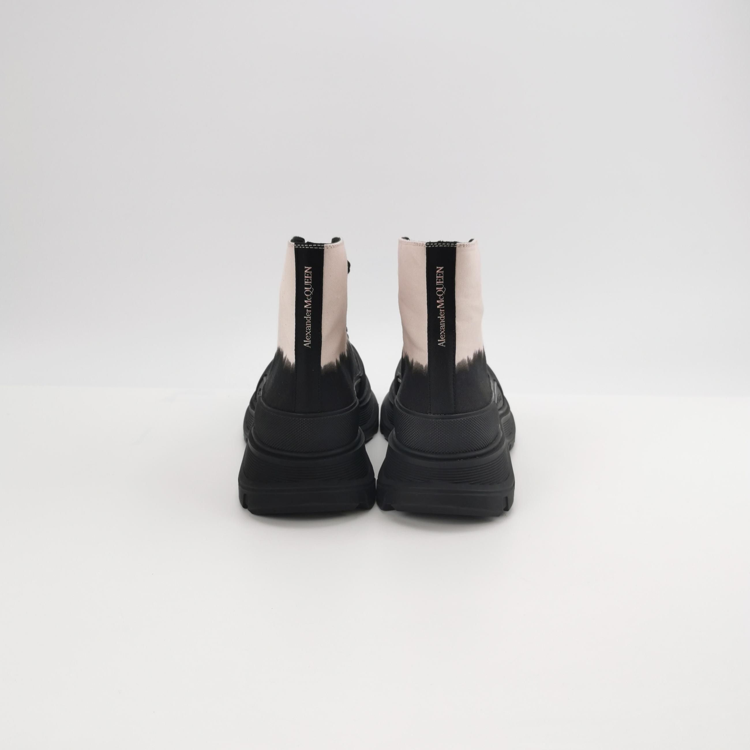 Alexander McQueen Alexander McQueen Tread Slick Canvas High Top Sneakers 41 Size US 8 / EU 41 - 4 Thumbnail
