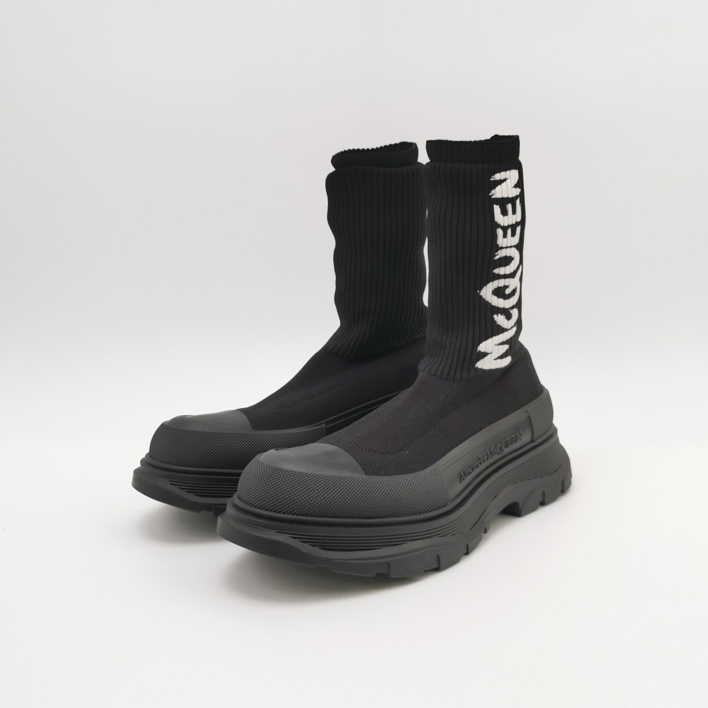 Alexander McQueen Alexander McQueen Tread Slick Sock Boots 41 Size US 8 / EU 41 - 2 Thumbnail