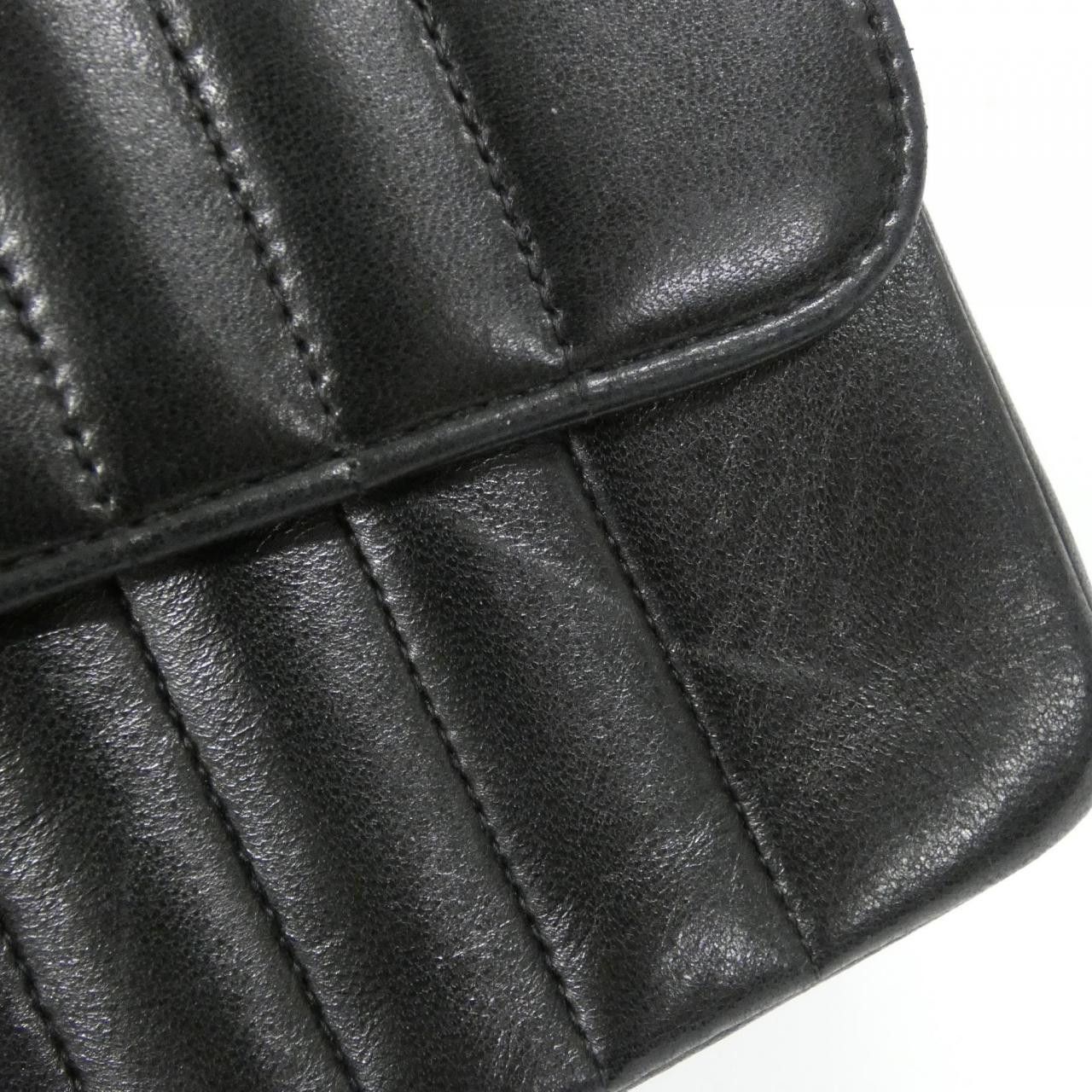 Chanel Chanel Chanel Lambskin Shoulder Bag Leather Shoulder Bag DUTY FREE for USA Size ONE SIZE - 6 Thumbnail