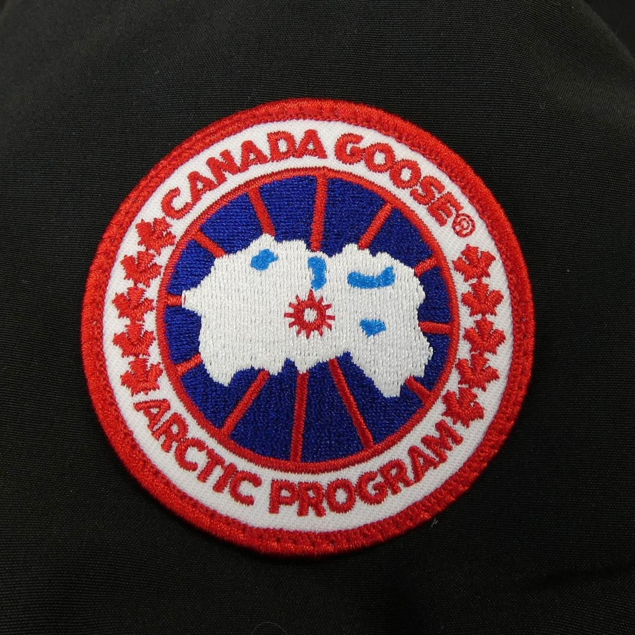 Canada Goose Canada Goose Canada Goose Macmillan Down Jacket Textile Outerwear 2080M DUTY FREE for USA Size ONE SIZE - 5 Thumbnail