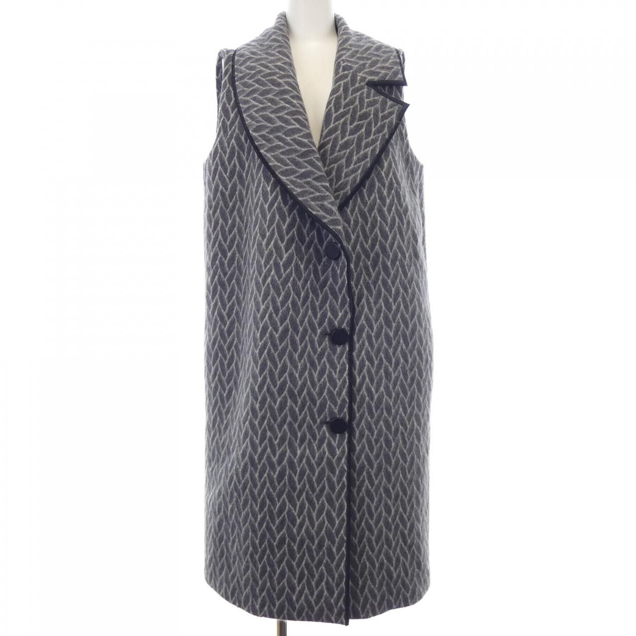 Fendi Fendi Fendi Fox Fur Long Vest Fur Outerwear FF8651 A8FH DUTY FREE for USA Size ONE SIZE - 7 Thumbnail