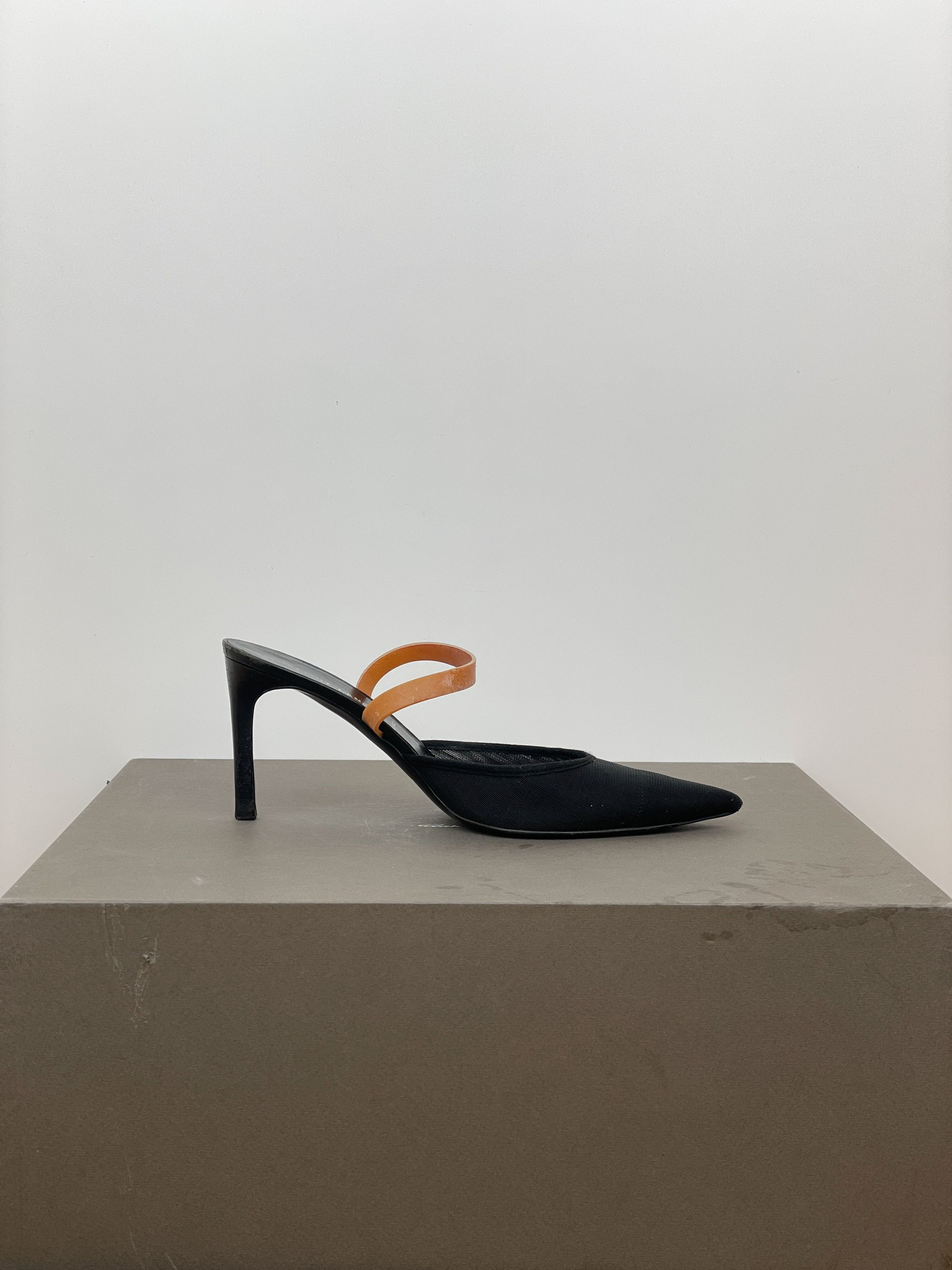 Helmut Lang AW02 Pointed Rubber Band Sandal Heels Size US 5.5 / IT 35.5 - 4 Thumbnail